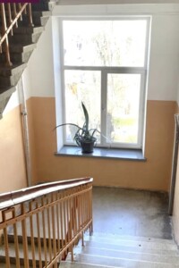 Продаж трикімнатної квартири в Одесі, на просп. Шевченка, район Малий Фонтан фото 2
