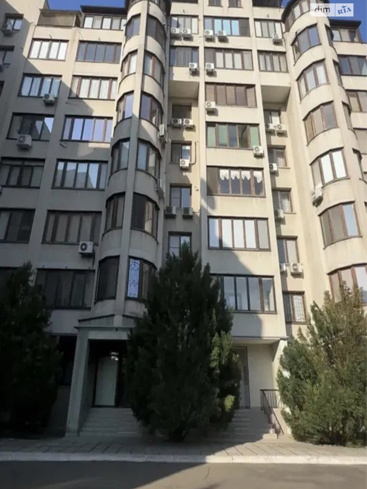 Продажа трехкомнатной квартиры в Одессе, на просп. Шевченко 29А, район Малый Фонтан фото 1 Продажа трехкомнатной квартиры в Одессе, на просп. Шевченко 29А, район Малый Фонтан фото 1