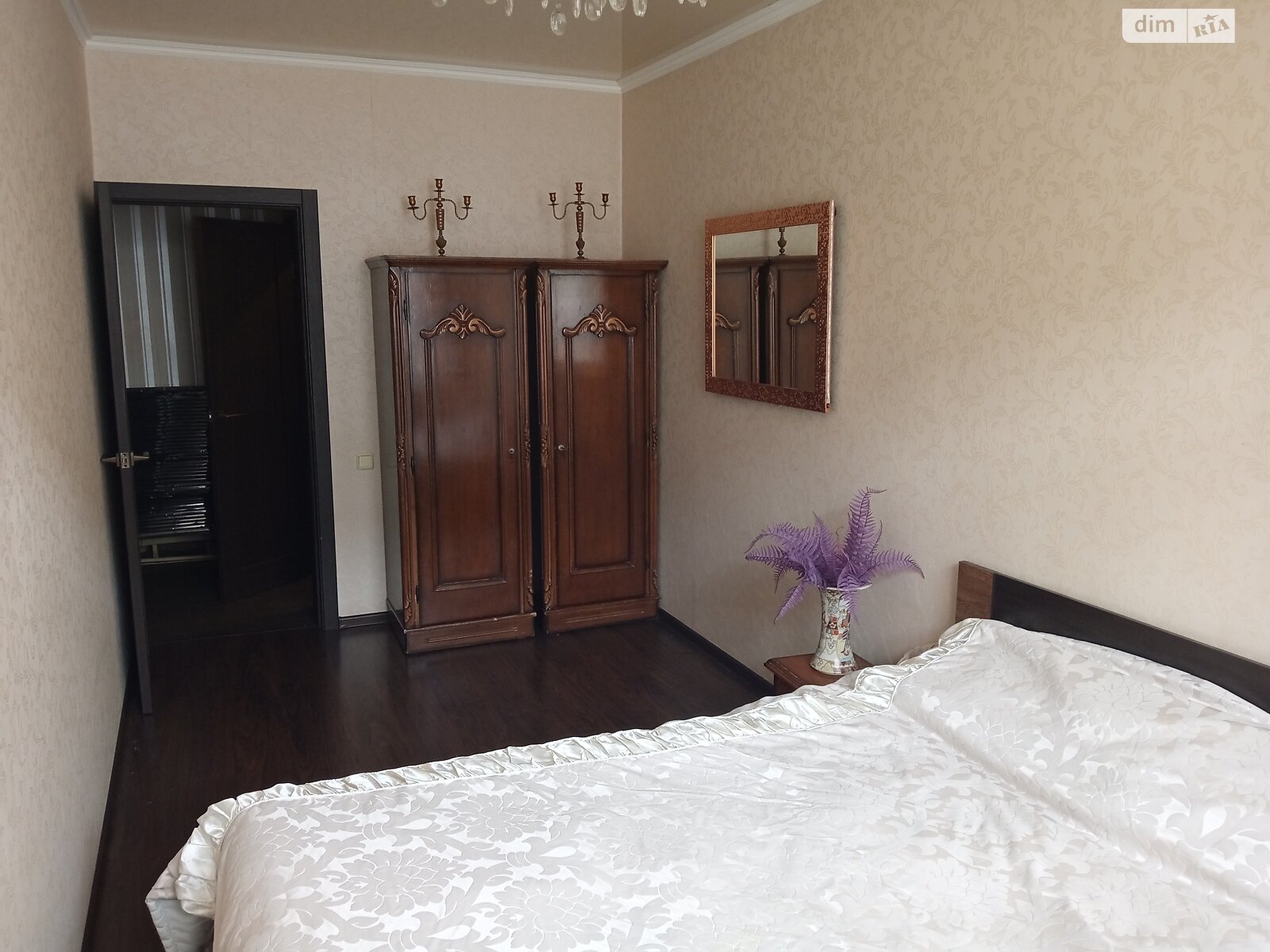 Продаж двокімнатної квартири в Одесі, на вул. Адмірала Лазарєва, район Молдаванка фото 1 Продаж двокімнатної квартири в Одесі, на вул. Адмірала Лазарєва, район Молдаванка фото 1