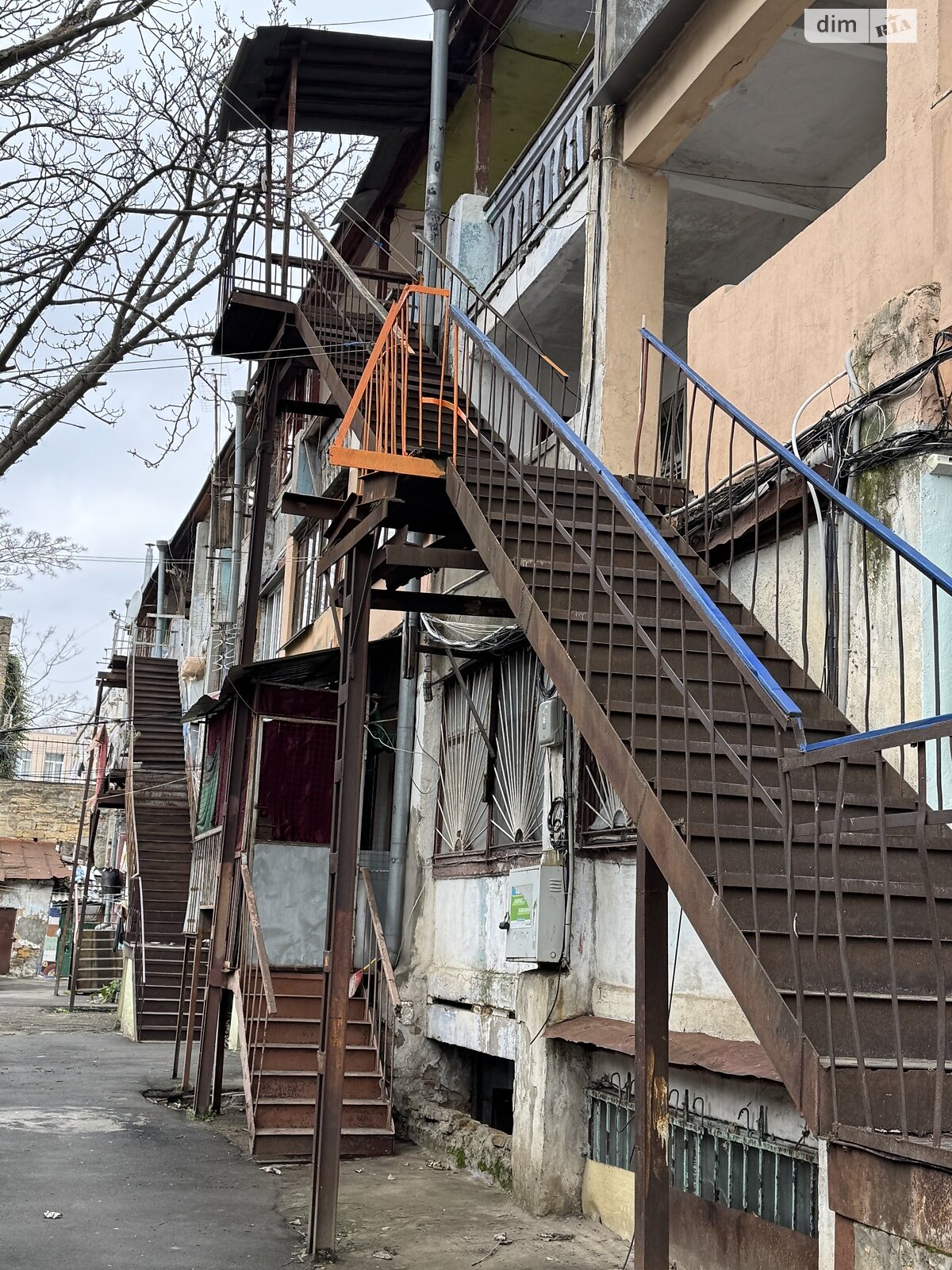 Продаж однокімнатної квартири в Одесі, на вул. Адмірала Лазарєва 58, район Молдаванка фото 1 Продаж однокімнатної квартири в Одесі, на вул. Адмірала Лазарєва 58, район Молдаванка фото 1
