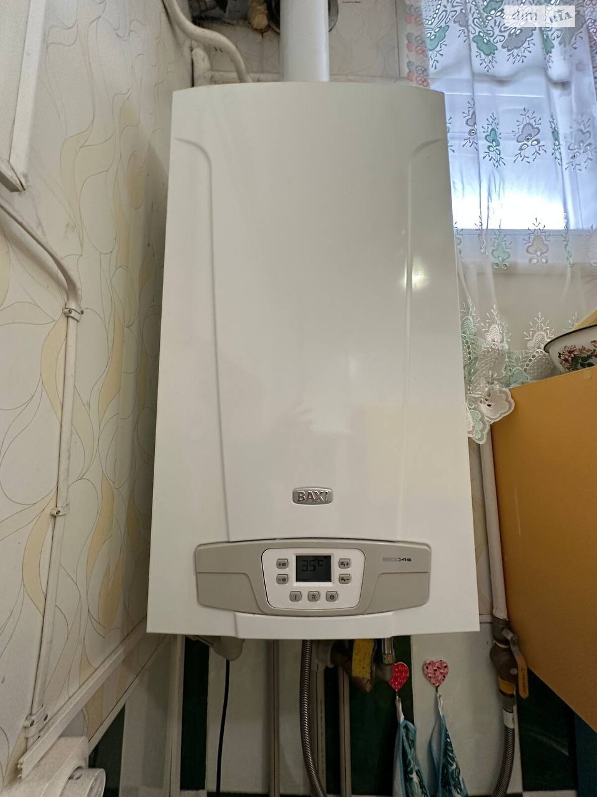 Продаж трикімнатної квартири в Одесі, на вул. Адмірала Лазарєва, район Молдаванка фото 1 Продаж трикімнатної квартири в Одесі, на вул. Адмірала Лазарєва, район Молдаванка фото 1