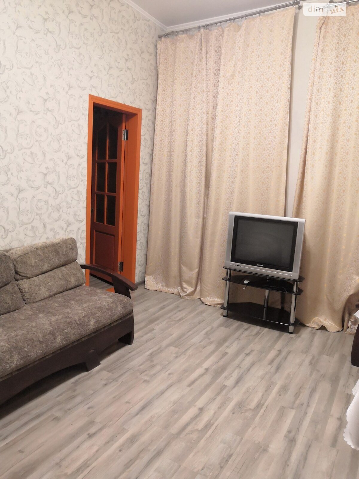 Продаж двокімнатної квартири в Одесі, на вул. Адмірала Лазарєва, район Молдаванка фото 1 Продаж двокімнатної квартири в Одесі, на вул. Адмірала Лазарєва, район Молдаванка фото 1
