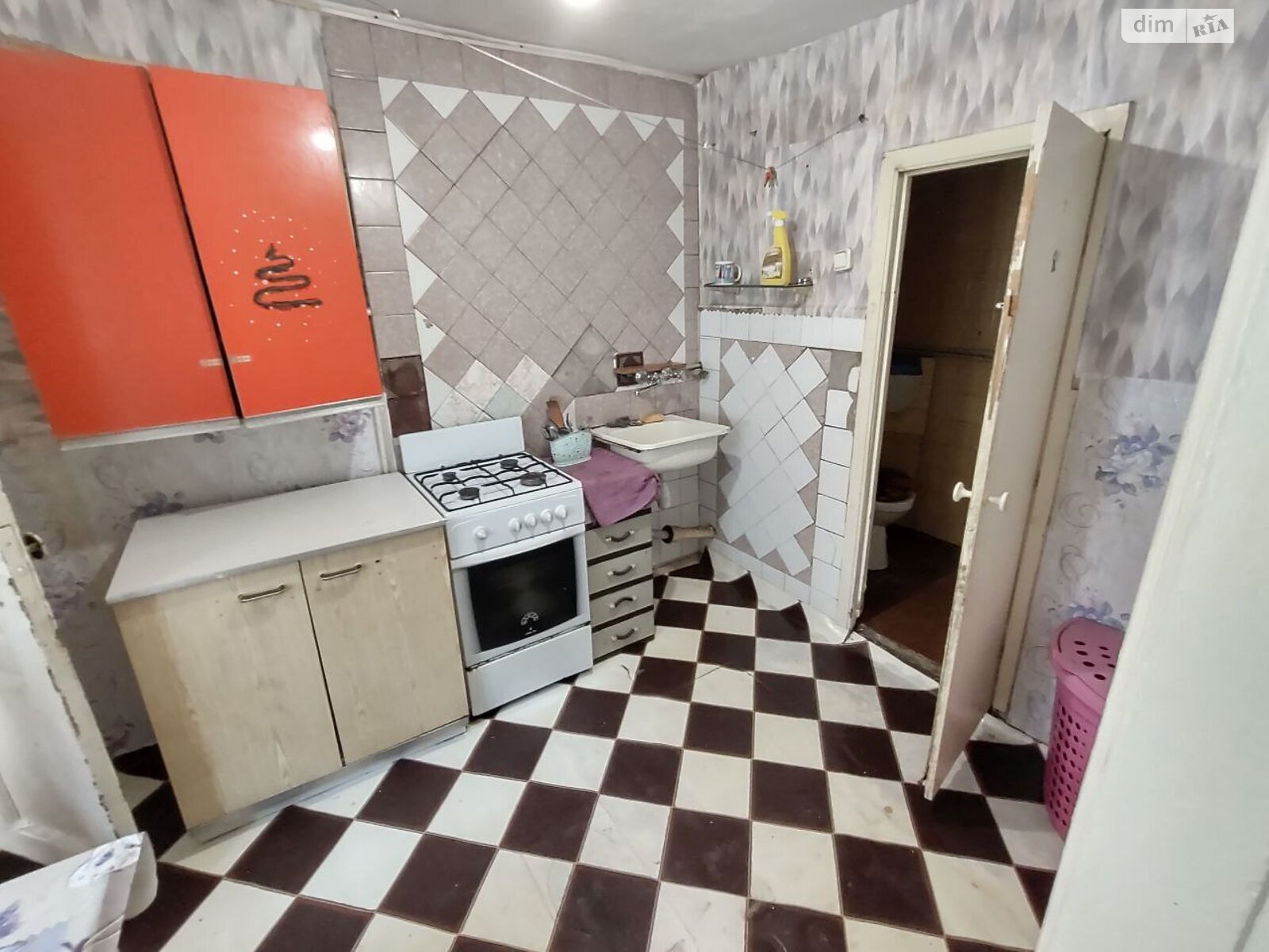 Продаж двокімнатної квартири в Одесі, на вул. Адмірала Лазарєва, район Молдаванка фото 1 Продаж двокімнатної квартири в Одесі, на вул. Адмірала Лазарєва, район Молдаванка фото 1