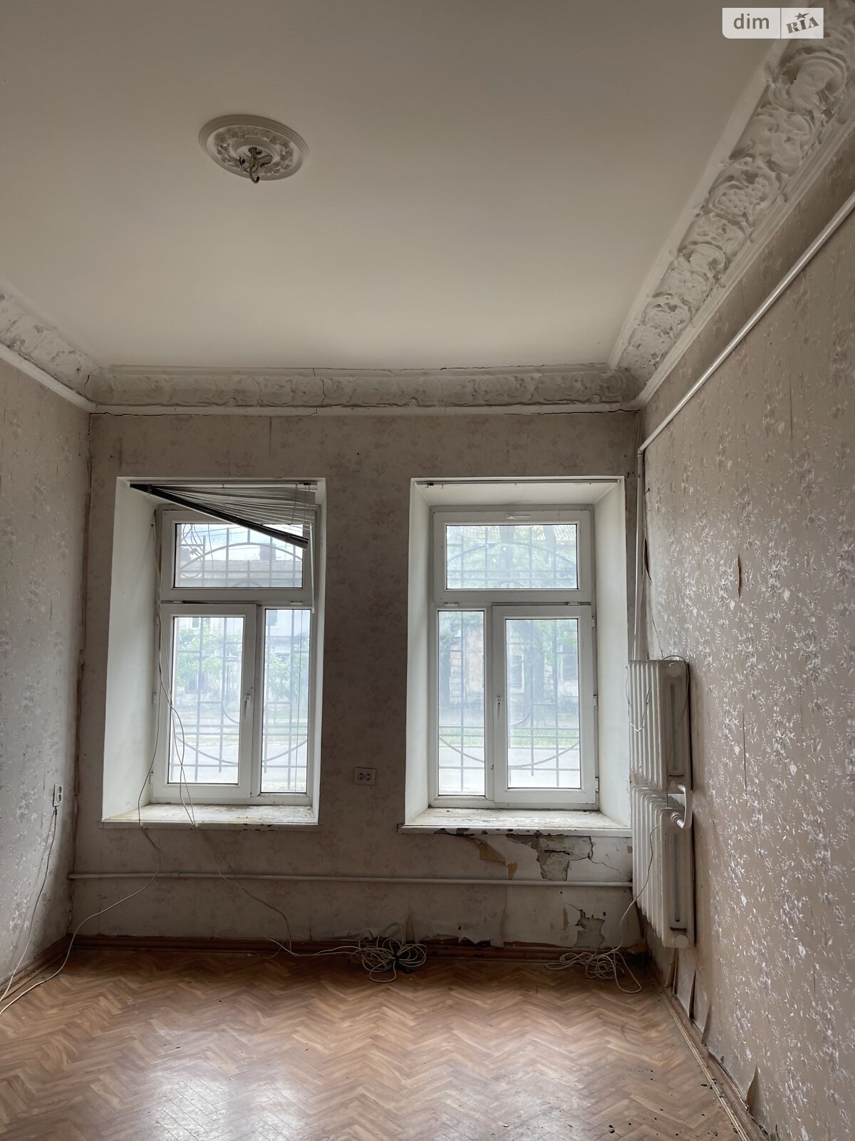 Продаж трикімнатної квартири в Одесі, на вул. Адмірала Лазарєва 92, район Молдаванка фото 1 Продаж трикімнатної квартири в Одесі, на вул. Адмірала Лазарєва 92, район Молдаванка фото 1