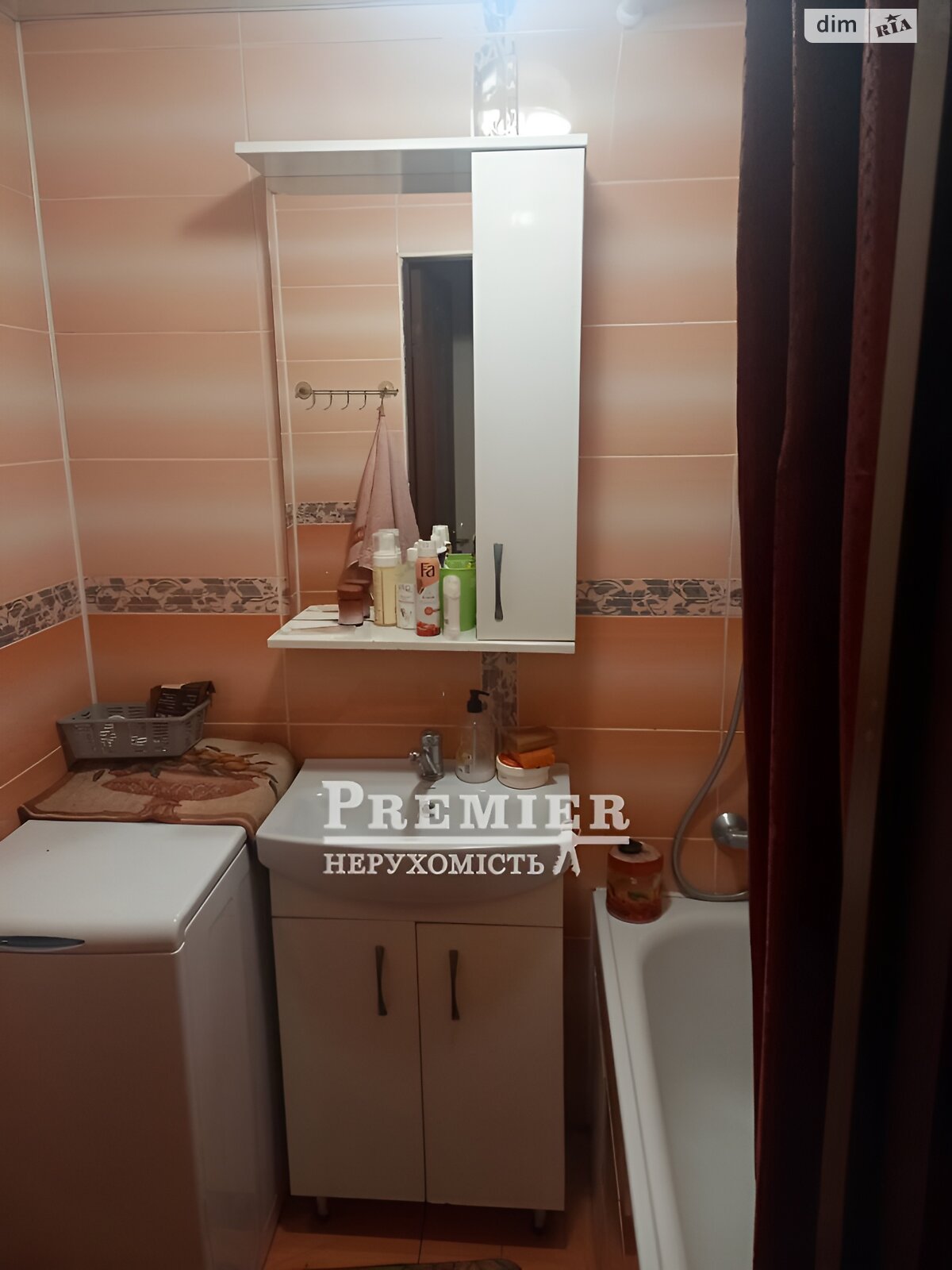 Продаж трикімнатної квартири в Одесі, на вул. Балківська, район Молдаванка фото 1 Продаж трикімнатної квартири в Одесі, на вул. Балківська, район Молдаванка фото 1