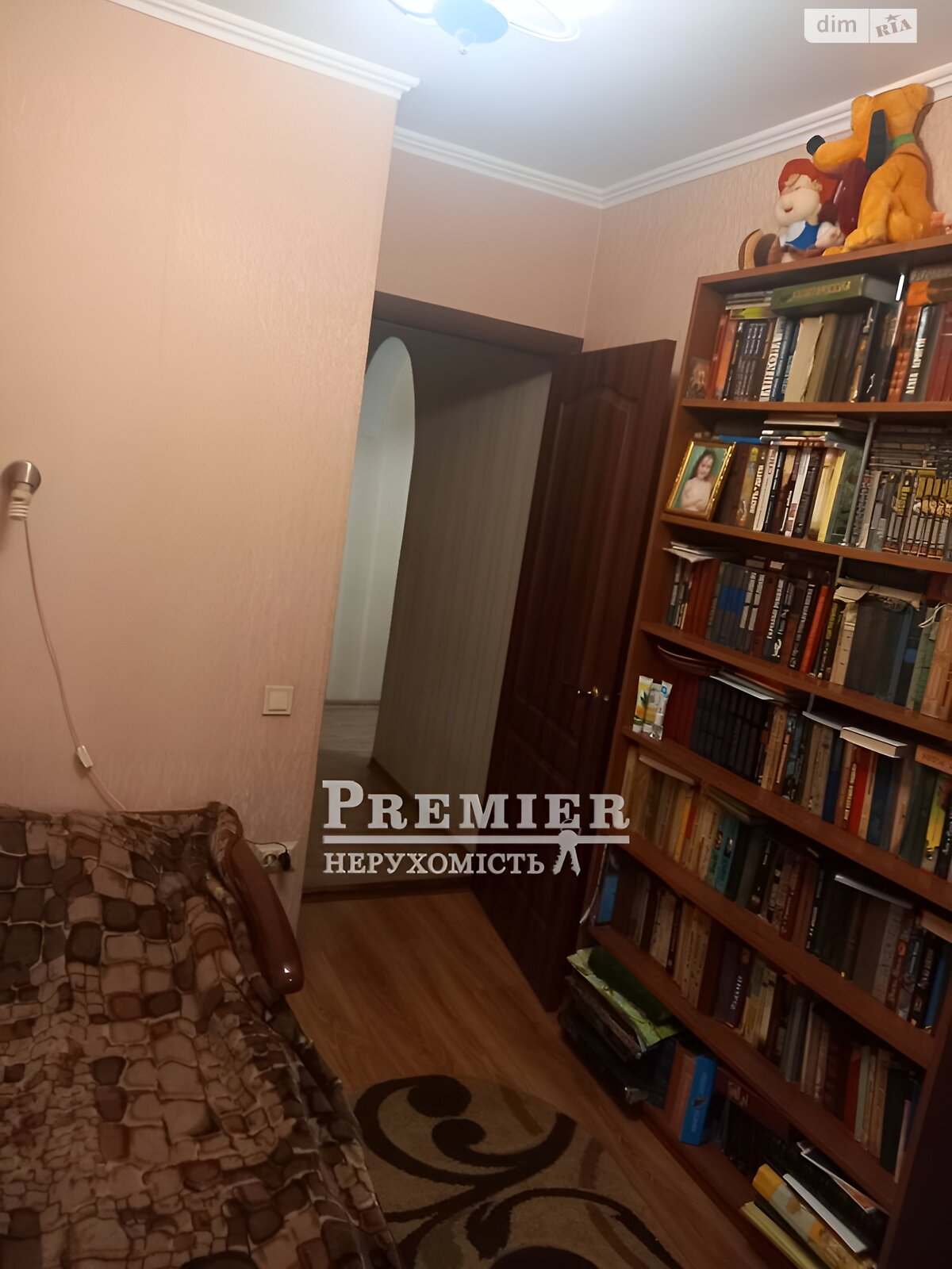 Продаж трикімнатної квартири в Одесі, на вул. Балківська, район Молдаванка фото 1 Продаж трикімнатної квартири в Одесі, на вул. Балківська, район Молдаванка фото 1