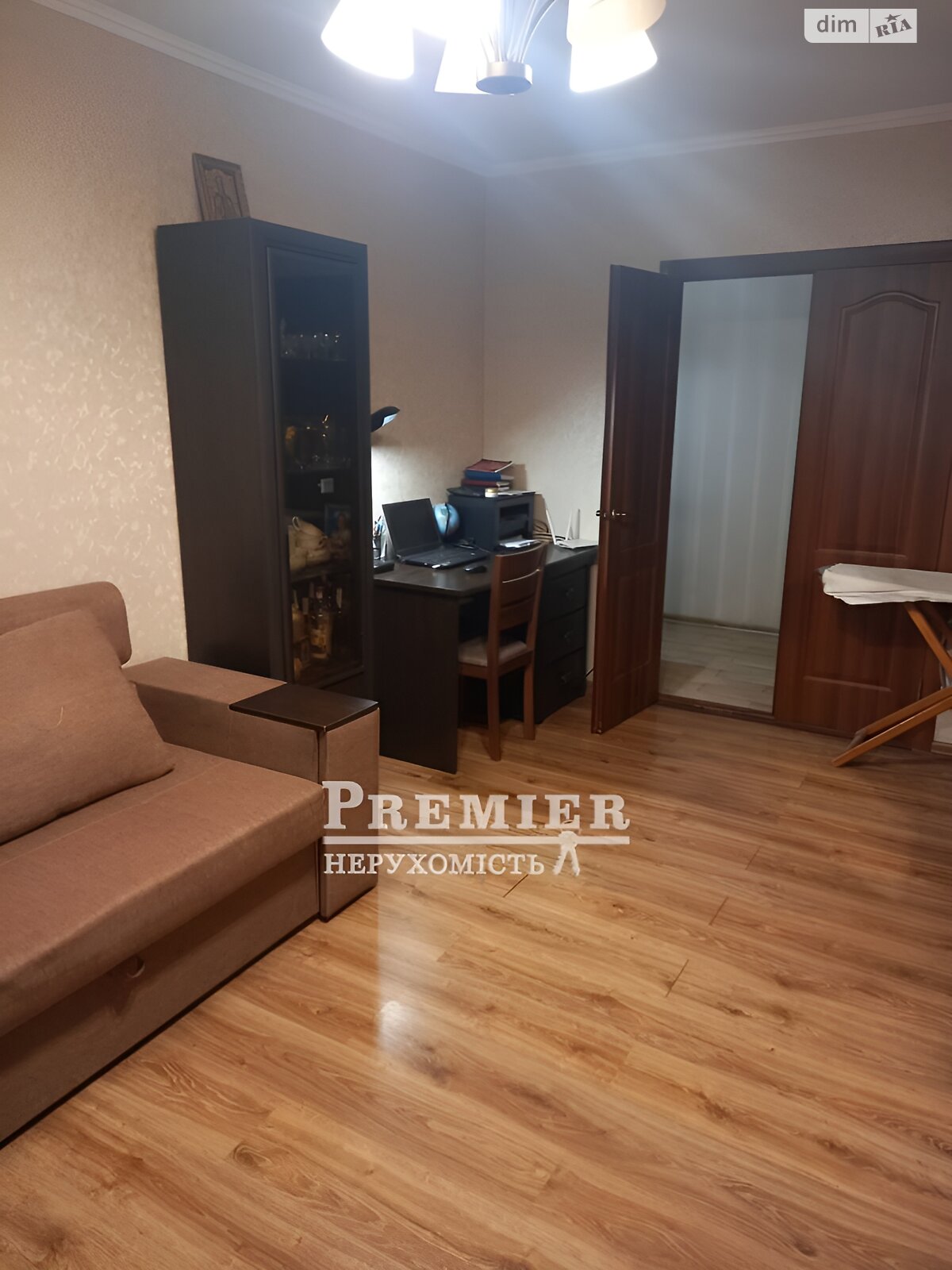 Продаж трикімнатної квартири в Одесі, на вул. Балківська, район Молдаванка фото 1 Продаж трикімнатної квартири в Одесі, на вул. Балківська, район Молдаванка фото 1