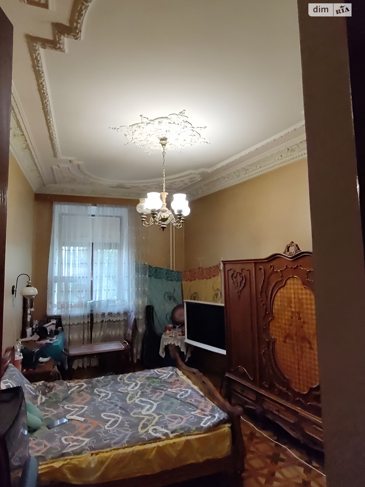 Продаж чотирикімнатної квартири в Одесі, на пров. Банний, район Молдаванка фото 1 Продаж чотирикімнатної квартири в Одесі, на пров. Банний, район Молдаванка фото 1