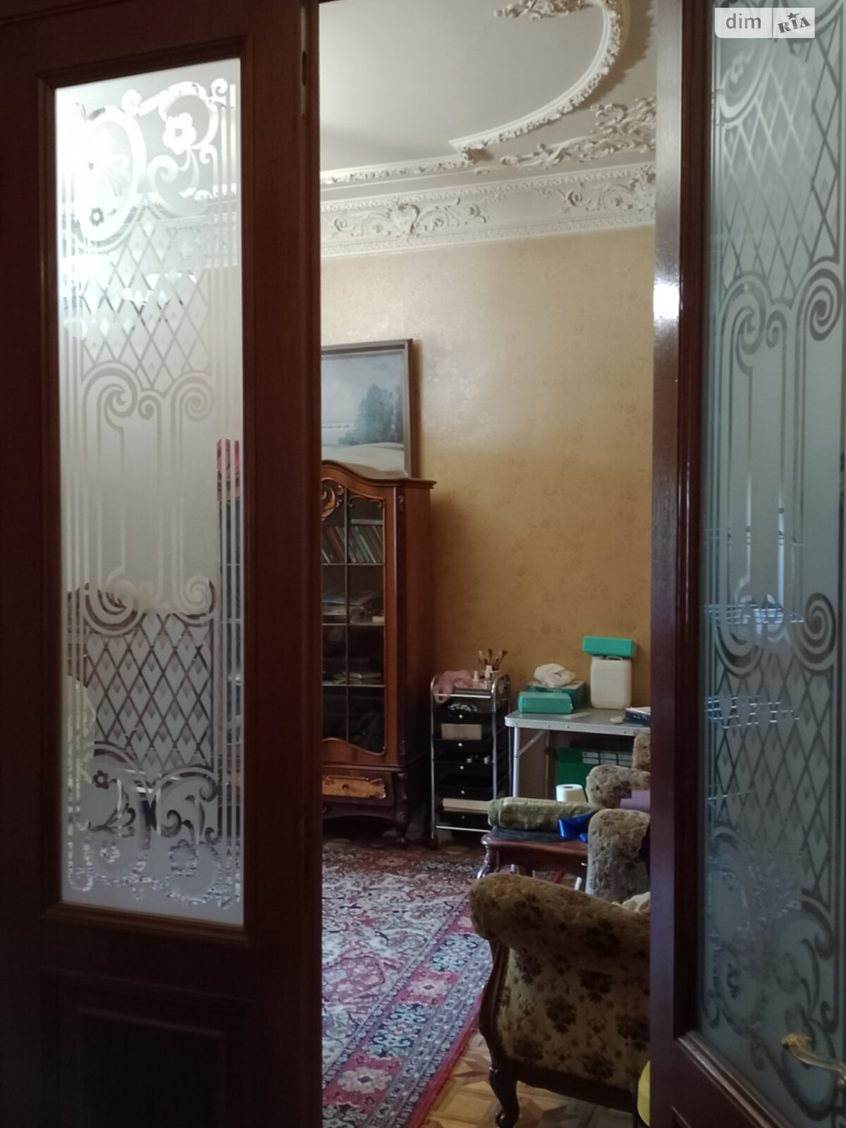 Продаж чотирикімнатної квартири в Одесі, на пров. Банний, район Молдаванка фото 1 Продаж чотирикімнатної квартири в Одесі, на пров. Банний, район Молдаванка фото 1