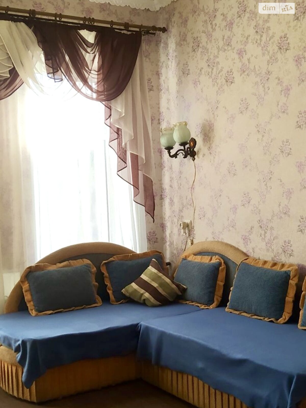 Продаж двокімнатної квартири в Одесі, на вул. Богдана Хмельницького, район Молдаванка фото 1 Продаж двокімнатної квартири в Одесі, на вул. Богдана Хмельницького, район Молдаванка фото 1