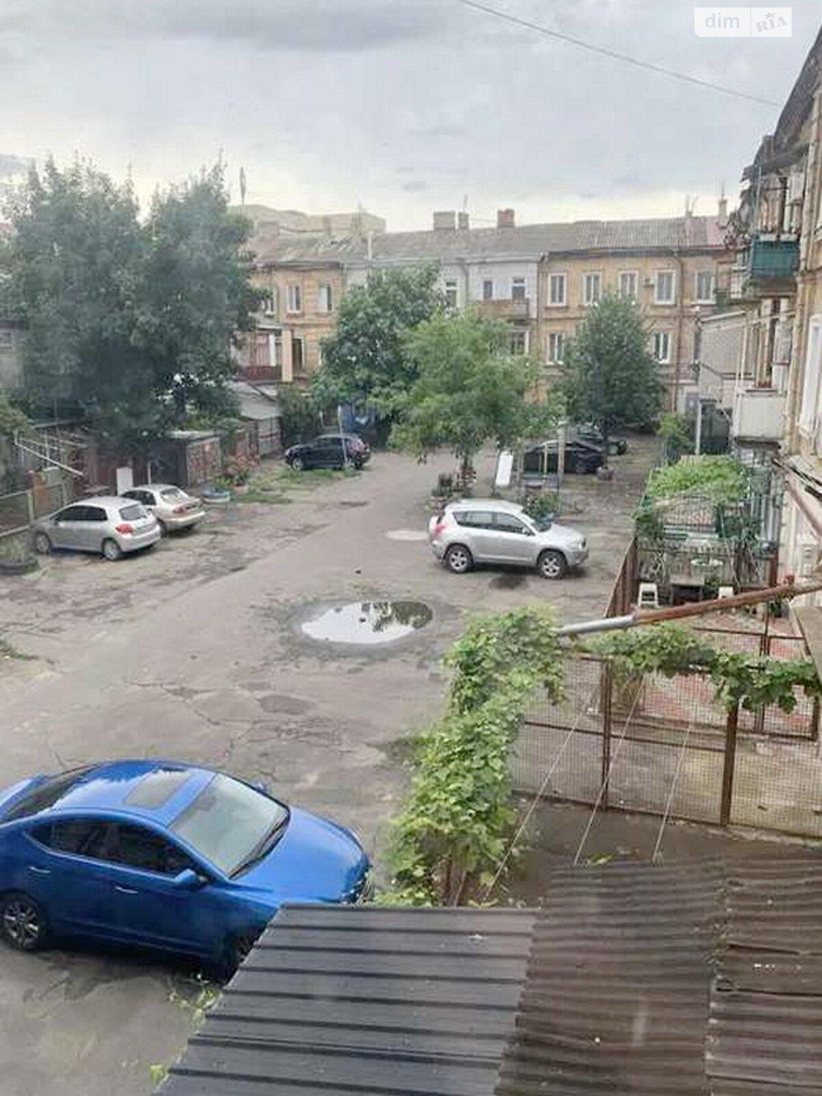 Продажа трехкомнатной квартиры в Одессе, на ул. Богдана Хмельницкого 23, район Молдаванка фото 1 Продажа трехкомнатной квартиры в Одессе, на ул. Богдана Хмельницкого 23, район Молдаванка фото 1