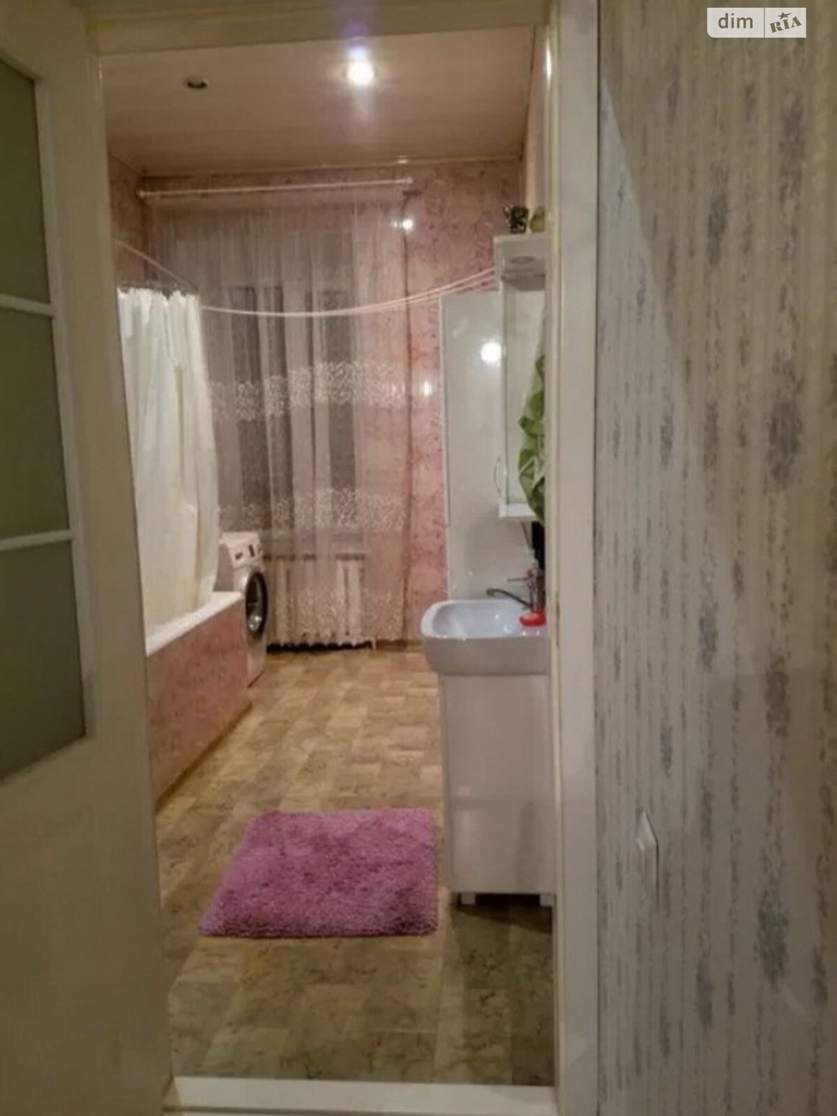 Продаж трикімнатної квартири в Одесі, на вул. Богдана Хмельницького 31, район Молдаванка фото 1 Продаж трикімнатної квартири в Одесі, на вул. Богдана Хмельницького 31, район Молдаванка фото 1