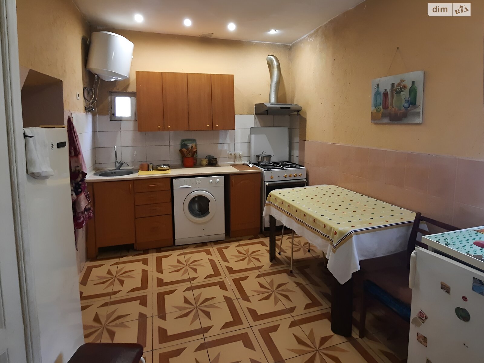 Продажа двухкомнатной квартиры в Одессе, на ул. Богдана Хмельницкого 31, район Молдаванка фото 1 Продажа двухкомнатной квартиры в Одессе, на ул. Богдана Хмельницкого 31, район Молдаванка фото 1