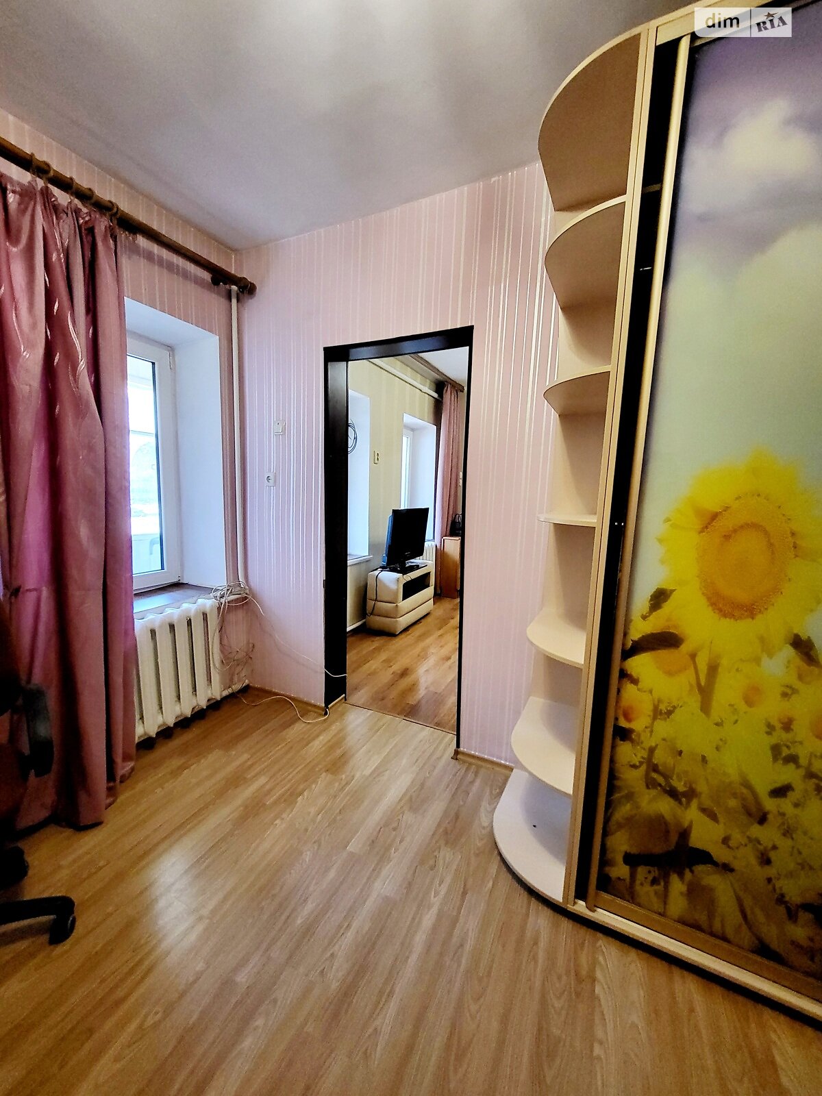 Продаж двокімнатної квартири в Одесі, на вул. Богдана Хмельницького, район Молдаванка фото 1 Продаж двокімнатної квартири в Одесі, на вул. Богдана Хмельницького, район Молдаванка фото 1