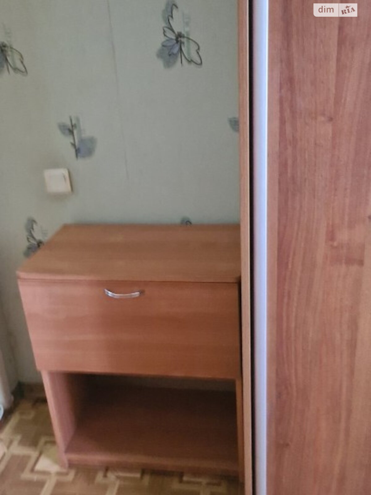 Продаж однокімнатної квартири в Одесі, на вул. Болгарська, район Молдаванка фото 1 Продаж однокімнатної квартири в Одесі, на вул. Болгарська, район Молдаванка фото 1
