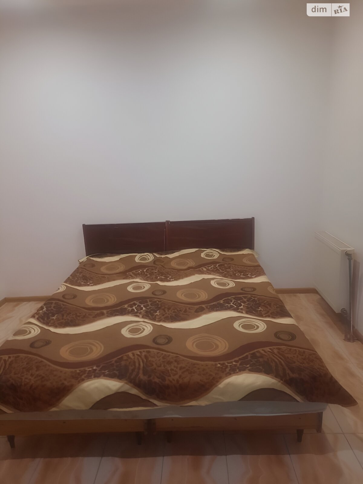 Продаж семикімнатної квартири в Одесі, на вул. Болгарська 28, район Молдаванка фото 1 Продаж семикімнатної квартири в Одесі, на вул. Болгарська 28, район Молдаванка фото 1