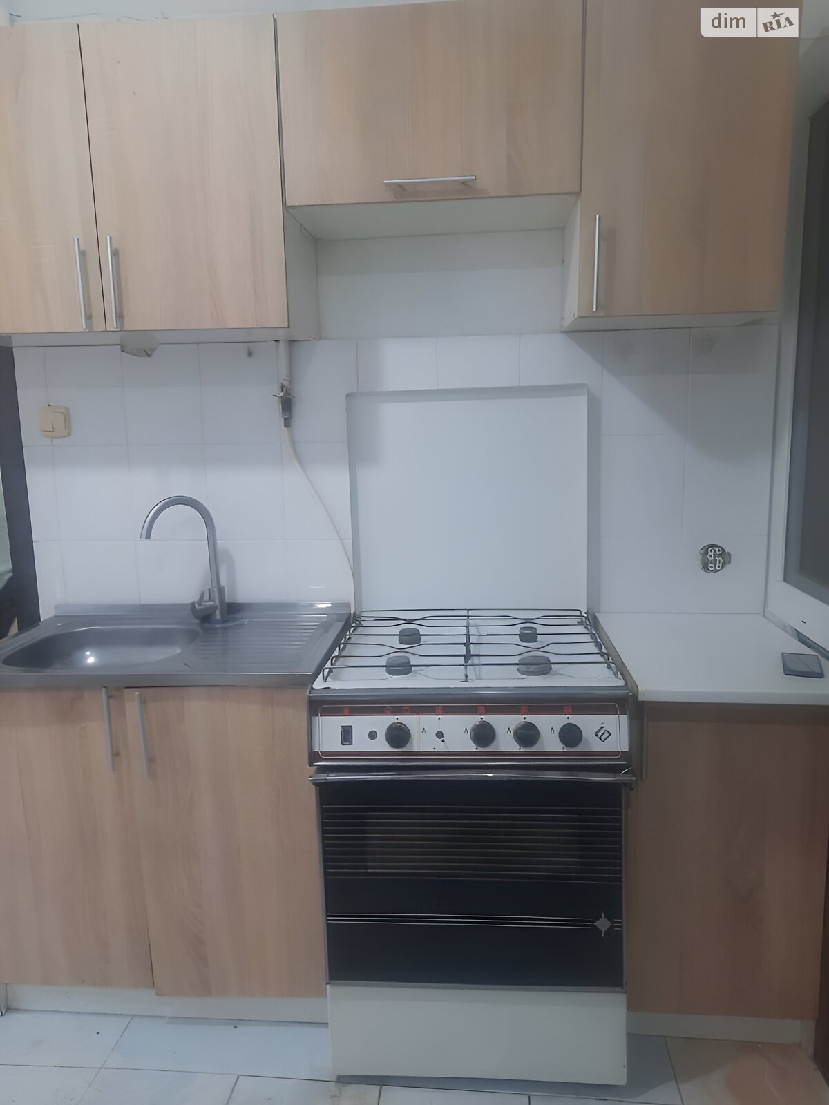 Продаж семикімнатної квартири в Одесі, на вул. Болгарська 28, район Молдаванка фото 1 Продаж семикімнатної квартири в Одесі, на вул. Болгарська 28, район Молдаванка фото 1