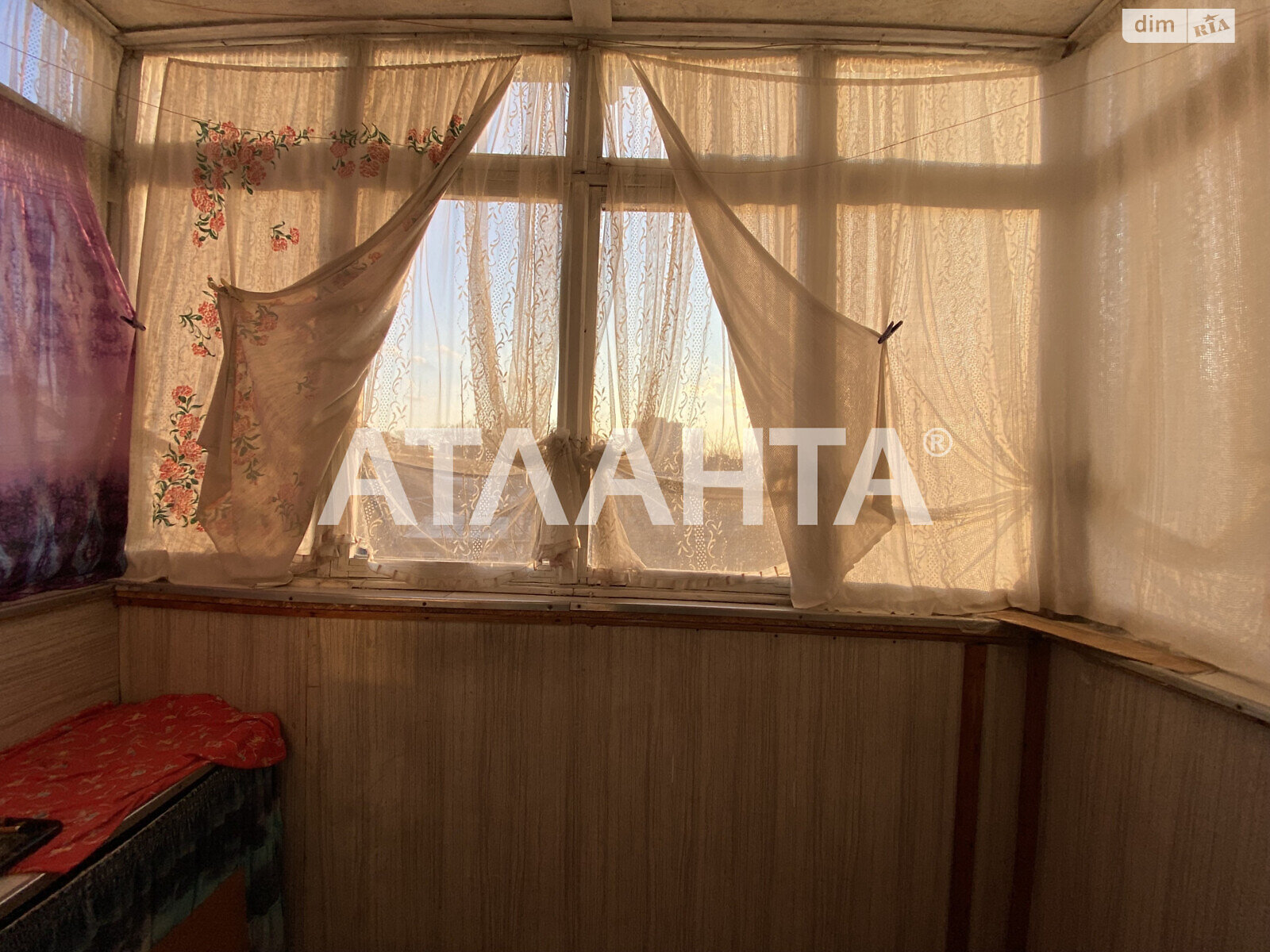 Продаж трикімнатної квартири в Одесі, на вул. Болгарська, район Молдаванка фото 1 Продаж трикімнатної квартири в Одесі, на вул. Болгарська, район Молдаванка фото 1