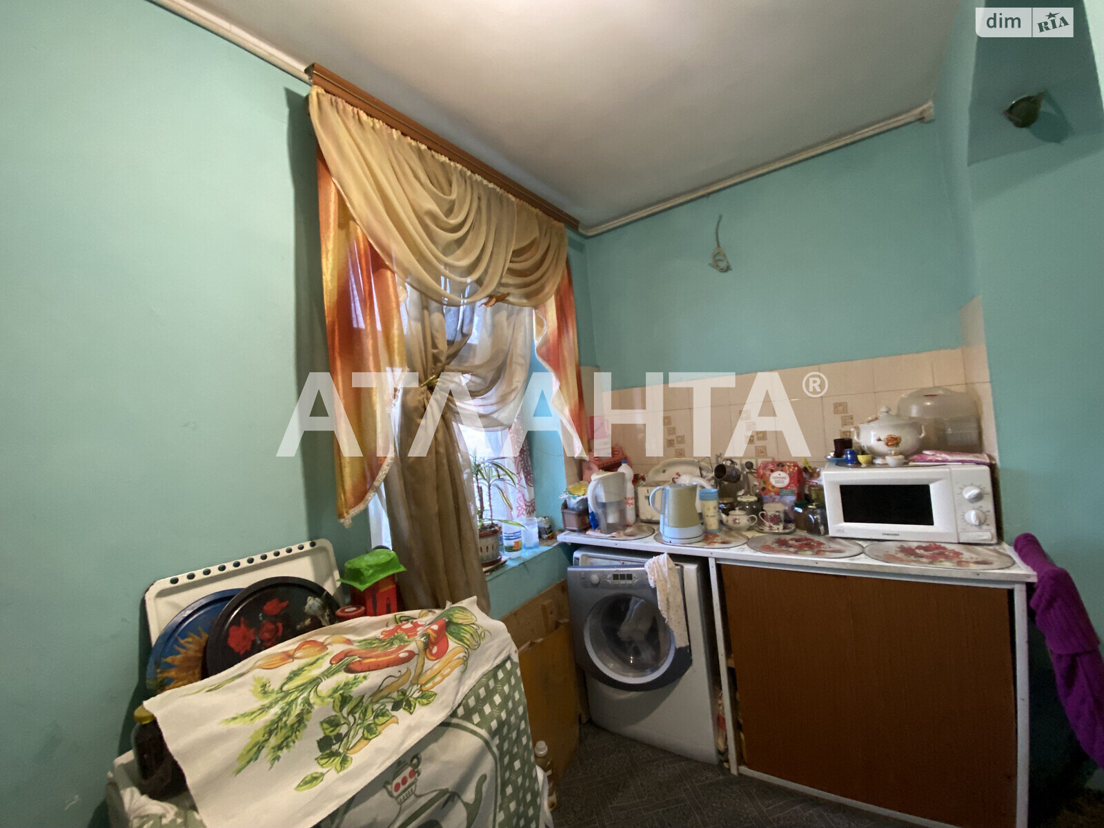 Продаж трикімнатної квартири в Одесі, на вул. Болгарська, район Молдаванка фото 1 Продаж трикімнатної квартири в Одесі, на вул. Болгарська, район Молдаванка фото 1