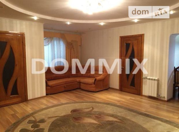 Продажа трехкомнатной квартиры в Одессе, на ул. Болгарская район Молдаванка фото 1 Продажа трехкомнатной квартиры в Одессе, на ул. Болгарская район Молдаванка фото 1