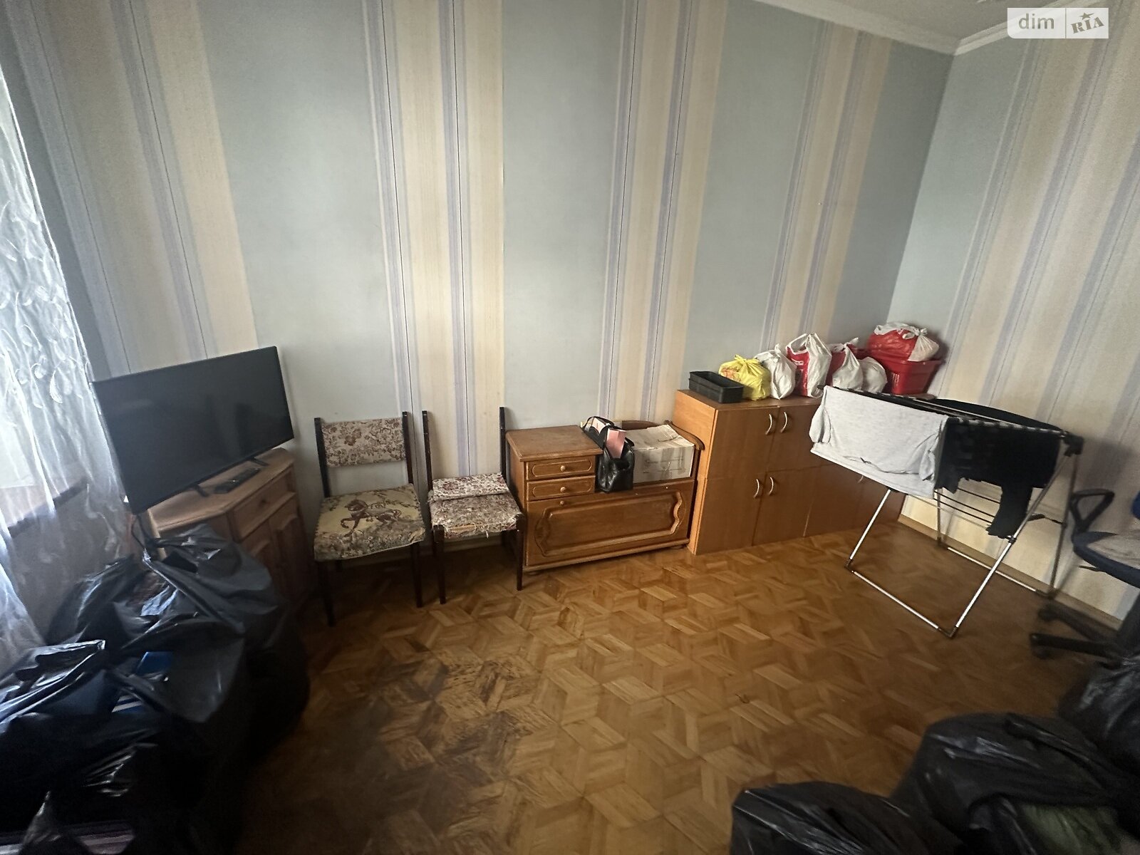 Продажа трехкомнатной квартиры в Одессе, на ул. Генерала Ватутина, район Молдаванка фото 1 Продажа трехкомнатной квартиры в Одессе, на ул. Генерала Ватутина, район Молдаванка фото 1