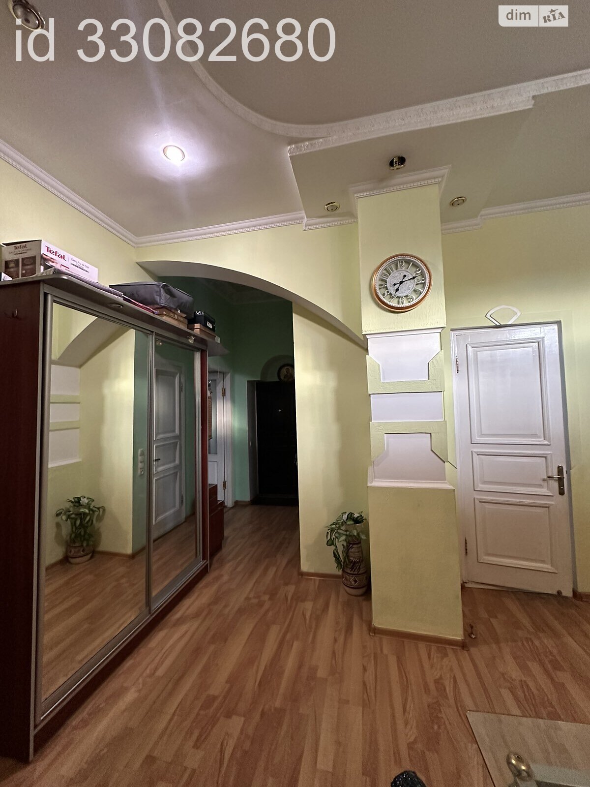 Продажа трехкомнатной квартиры в Одессе, на ул. Генерала Ватутина 34, район Молдаванка фото 1 Продажа трехкомнатной квартиры в Одессе, на ул. Генерала Ватутина 34, район Молдаванка фото 1