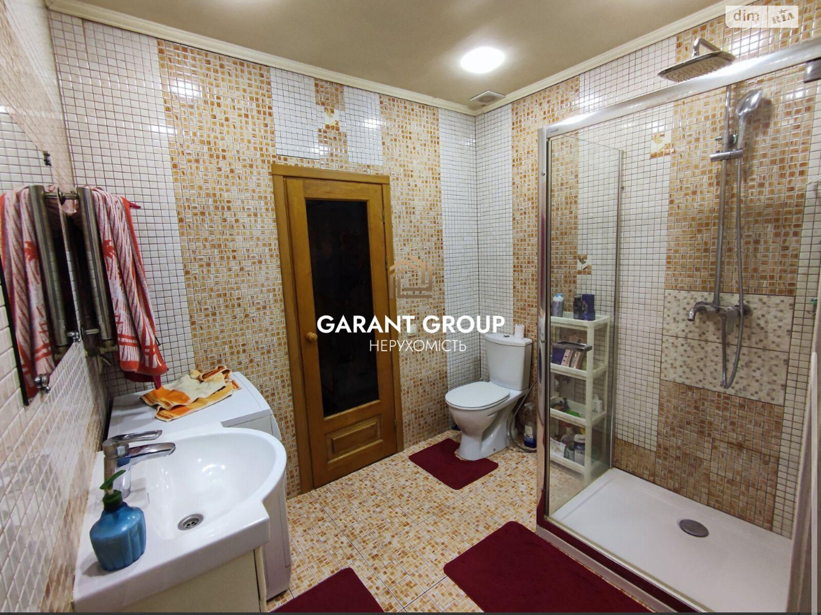 Продаж трикімнатної квартири в Одесі, на вул. Генерала Ватутіна, район Молдаванка фото 1 Продаж трикімнатної квартири в Одесі, на вул. Генерала Ватутіна, район Молдаванка фото 1