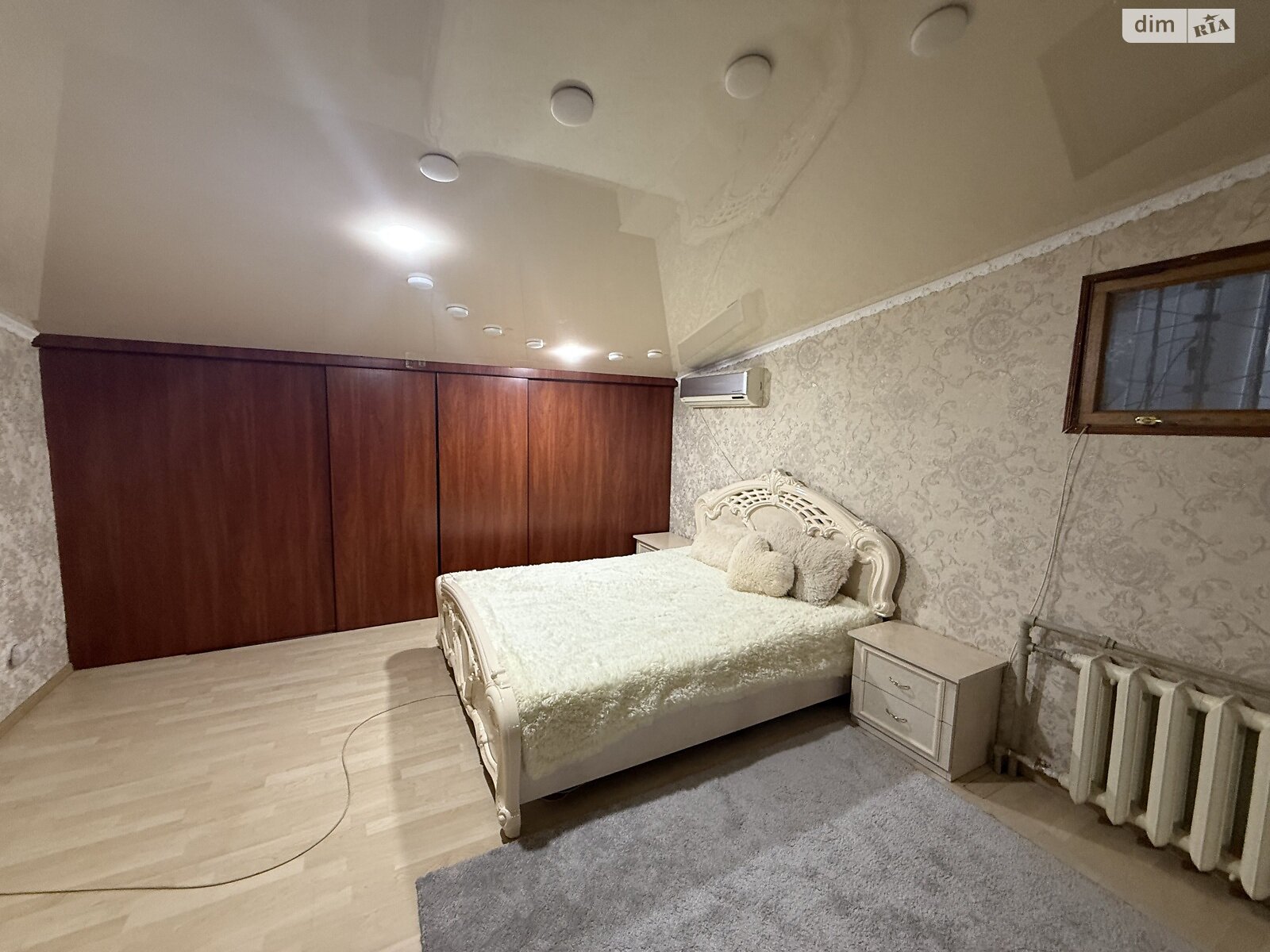 Продаж п`ятикімнатної квартири в Одесі, на вул. Геннадія Афанасьєва, район undefined фото 1 Продаж п`ятикімнатної квартири в Одесі, на вул. Геннадія Афанасьєва, район undefined фото 1