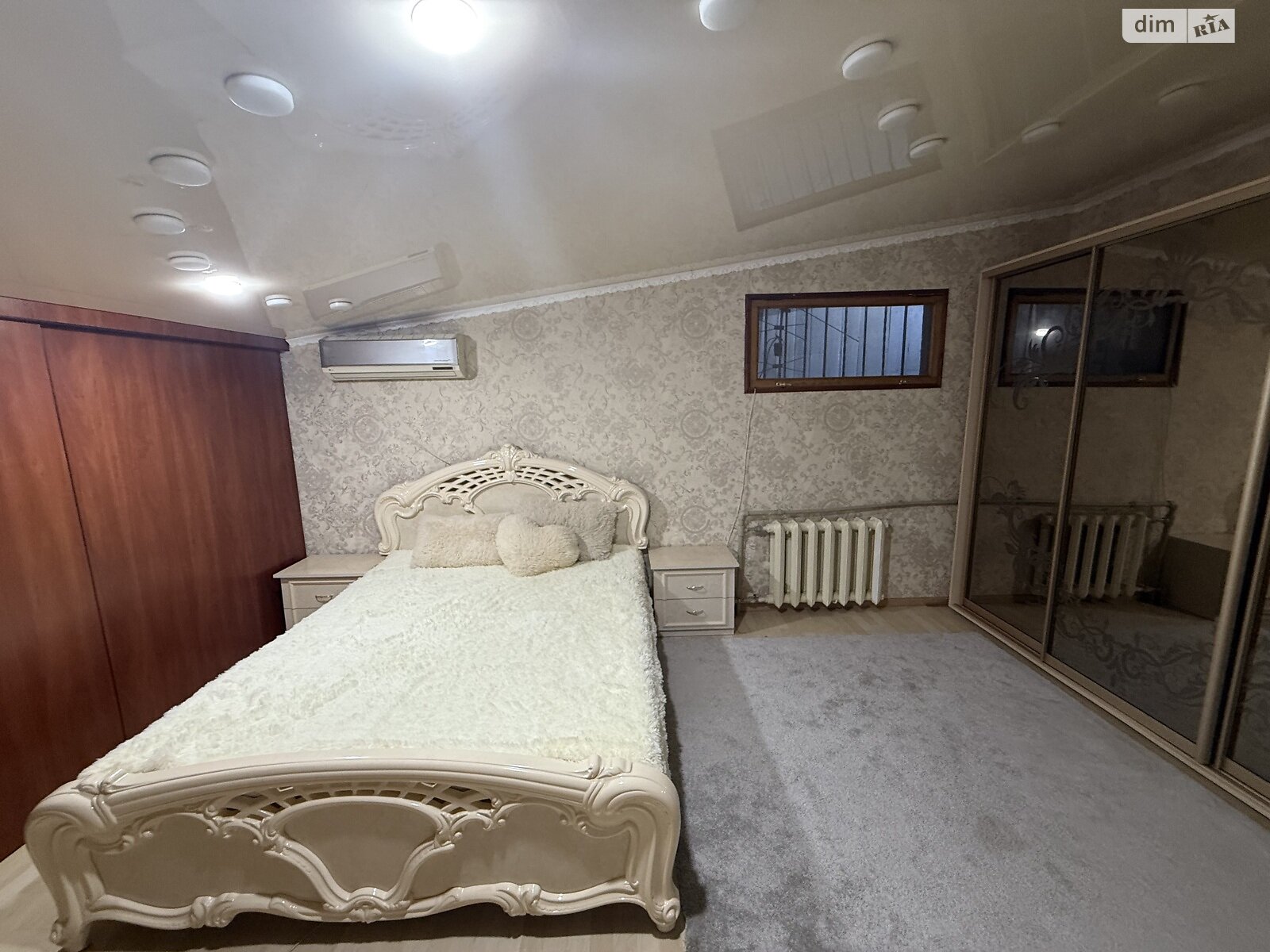 Продаж п`ятикімнатної квартири в Одесі, на вул. Геннадія Афанасьєва, район undefined фото 1 Продаж п`ятикімнатної квартири в Одесі, на вул. Геннадія Афанасьєва, район undefined фото 1