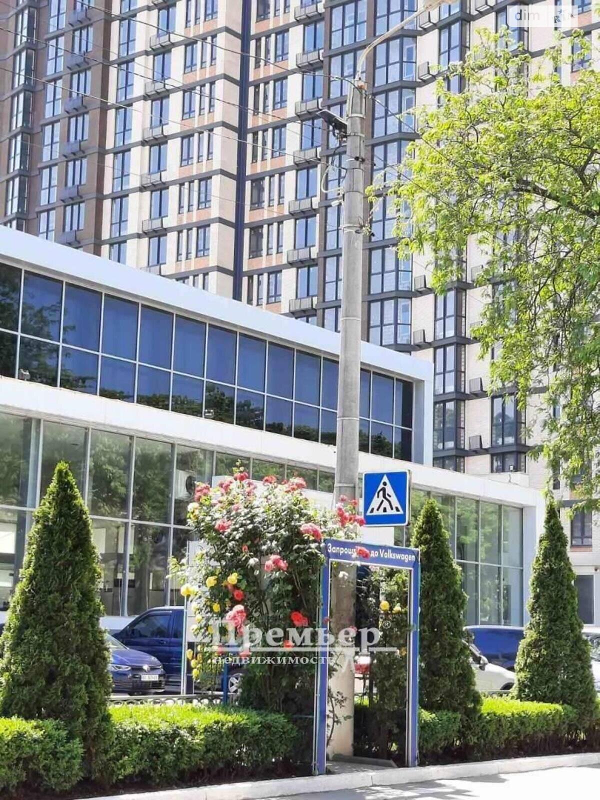 Продаж трикімнатної квартири в Одесі, на вул. Прохоровська, район Молдаванка фото 1