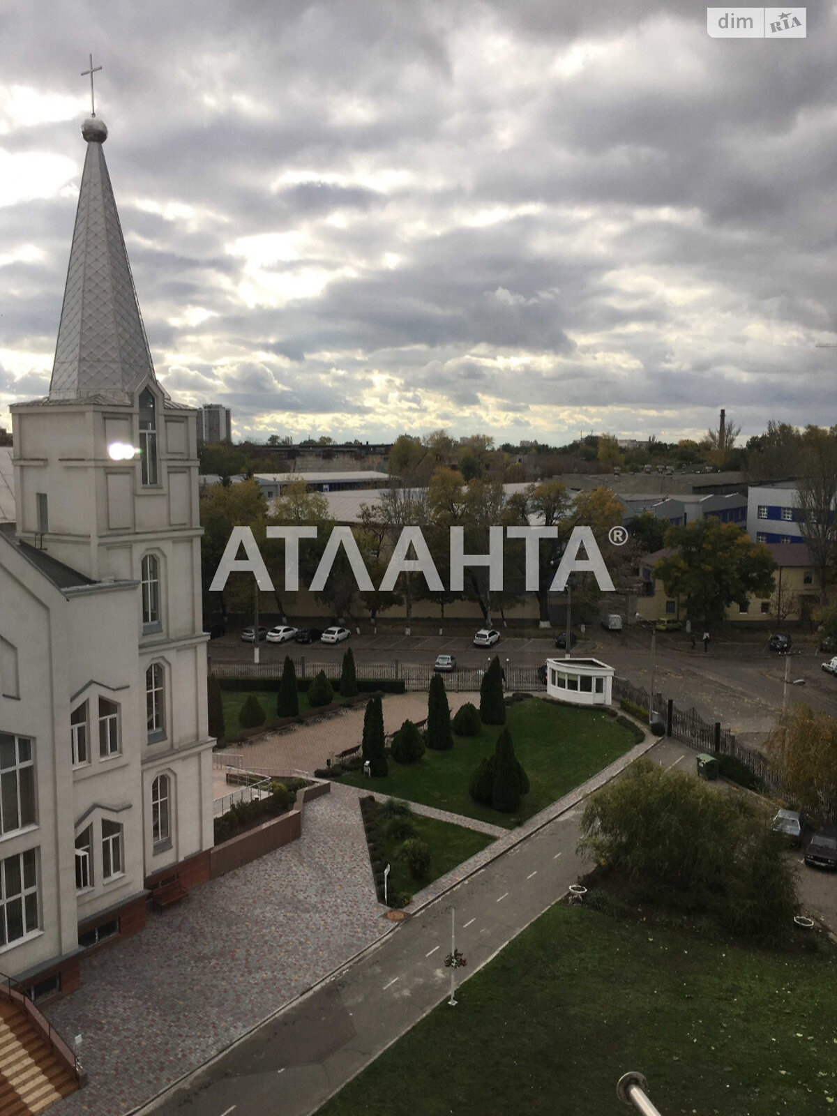 Продаж трикімнатної квартири в Одесі, на вул. Комітетська, район Молдаванка фото 1 Продаж трикімнатної квартири в Одесі, на вул. Комітетська, район Молдаванка фото 1