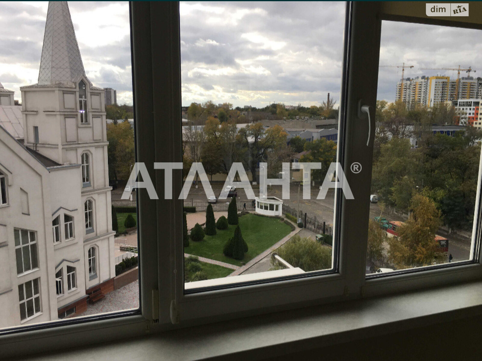 Продаж трикімнатної квартири в Одесі, на вул. Комітетська, район Молдаванка фото 1 Продаж трикімнатної квартири в Одесі, на вул. Комітетська, район Молдаванка фото 1