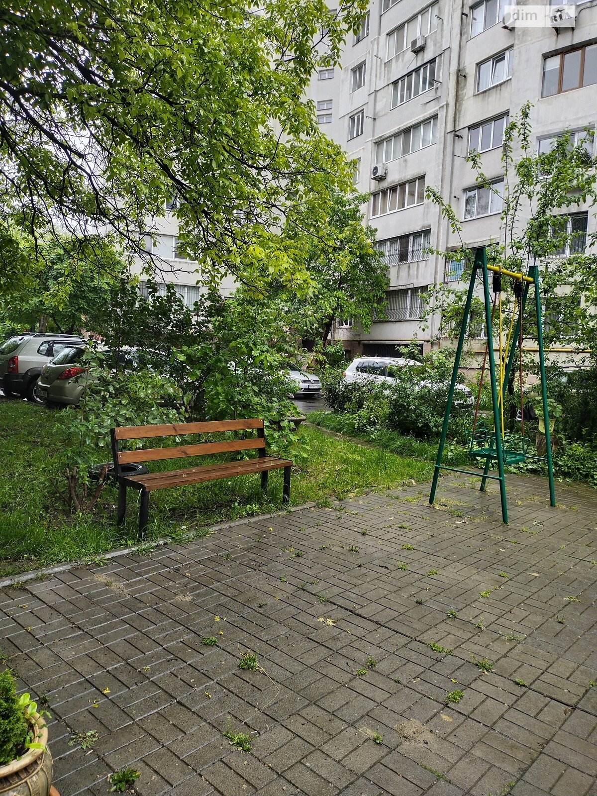 Продаж трикімнатної квартири в Одесі, на вул. Комітетська, район Молдаванка фото 1 Продаж трикімнатної квартири в Одесі, на вул. Комітетська, район Молдаванка фото 1
