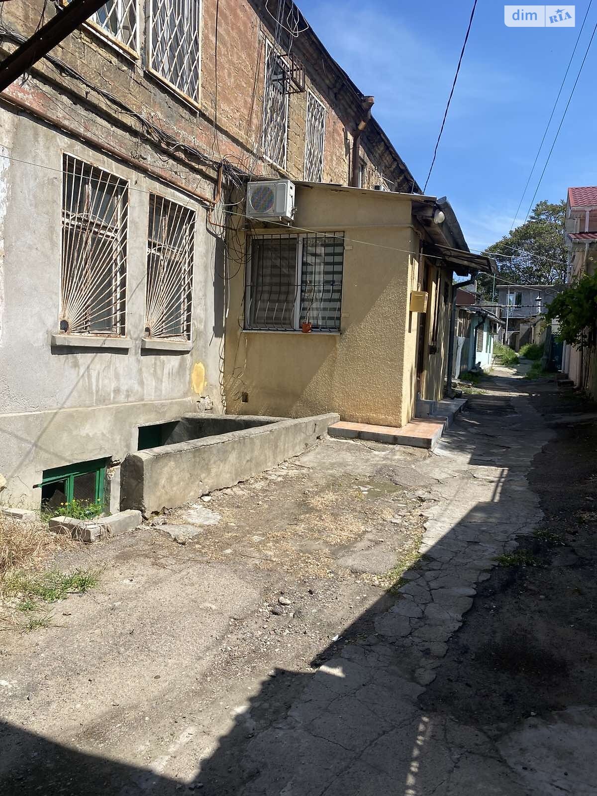Продажа трехкомнатной квартиры в Одессе, на ул. Комитетская, район Молдаванка фото 1 Продажа трехкомнатной квартиры в Одессе, на ул. Комитетская, район Молдаванка фото 1