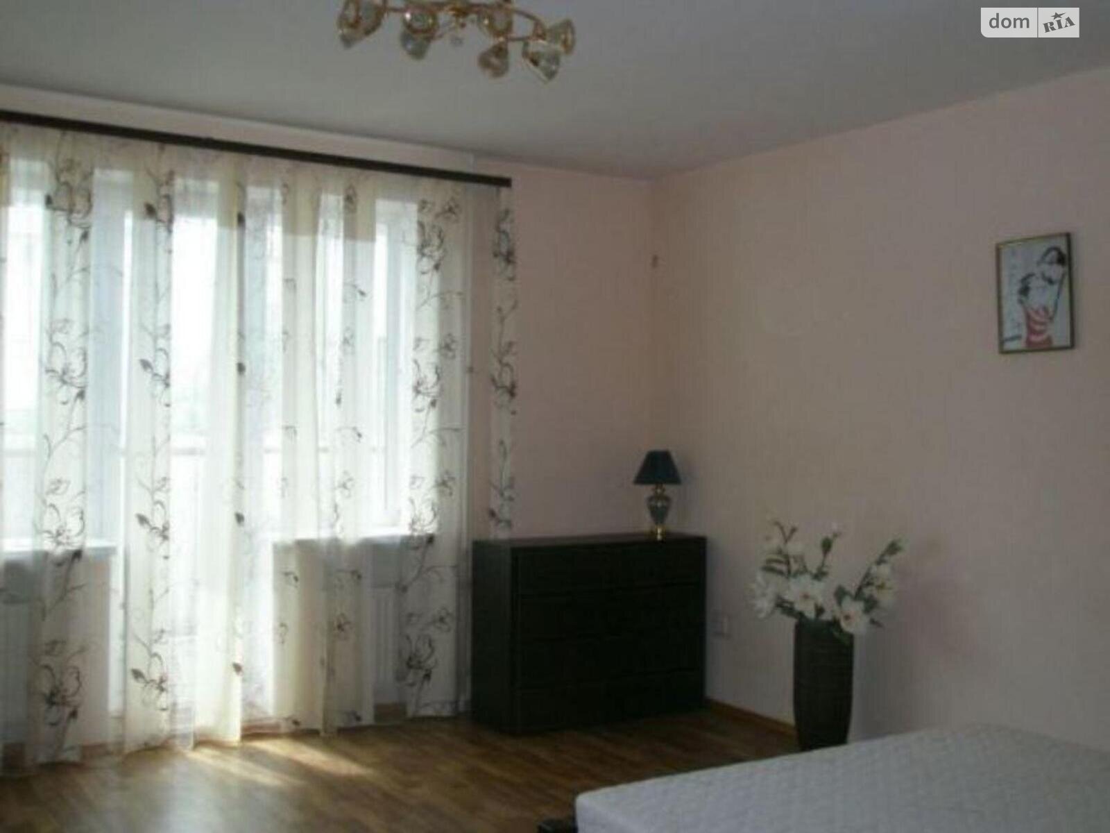 Продажа двухкомнатной квартиры в Одессе, на ул. Косвенная, район Молдаванка фото 1