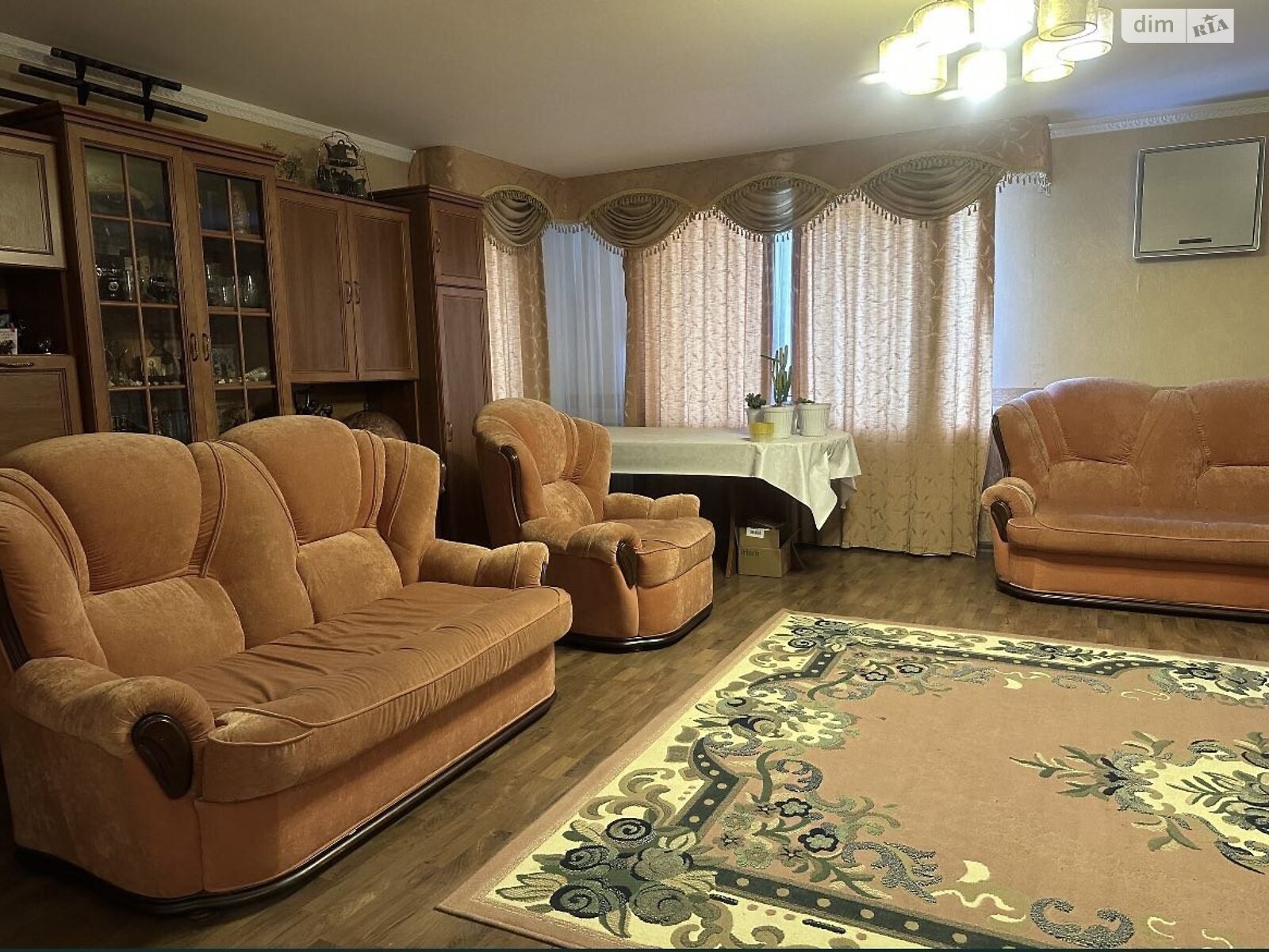 Продажа пятикомнатной квартиры в Одессе, на ул. Косвенная 78А, район Молдаванка фото 1 Продажа пятикомнатной квартиры в Одессе, на ул. Косвенная 78А, район Молдаванка фото 1
