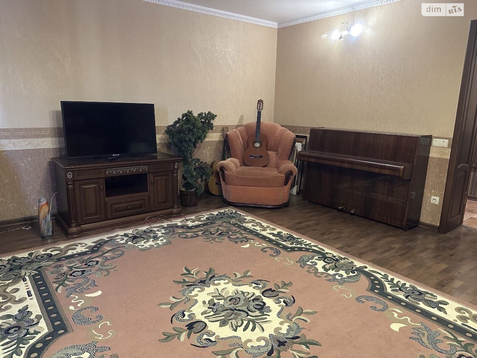 Продажа пятикомнатной квартиры в Одессе, на ул. Косвенная 78А, район Молдаванка фото 1 Продажа пятикомнатной квартиры в Одессе, на ул. Косвенная 78А, район Молдаванка фото 1