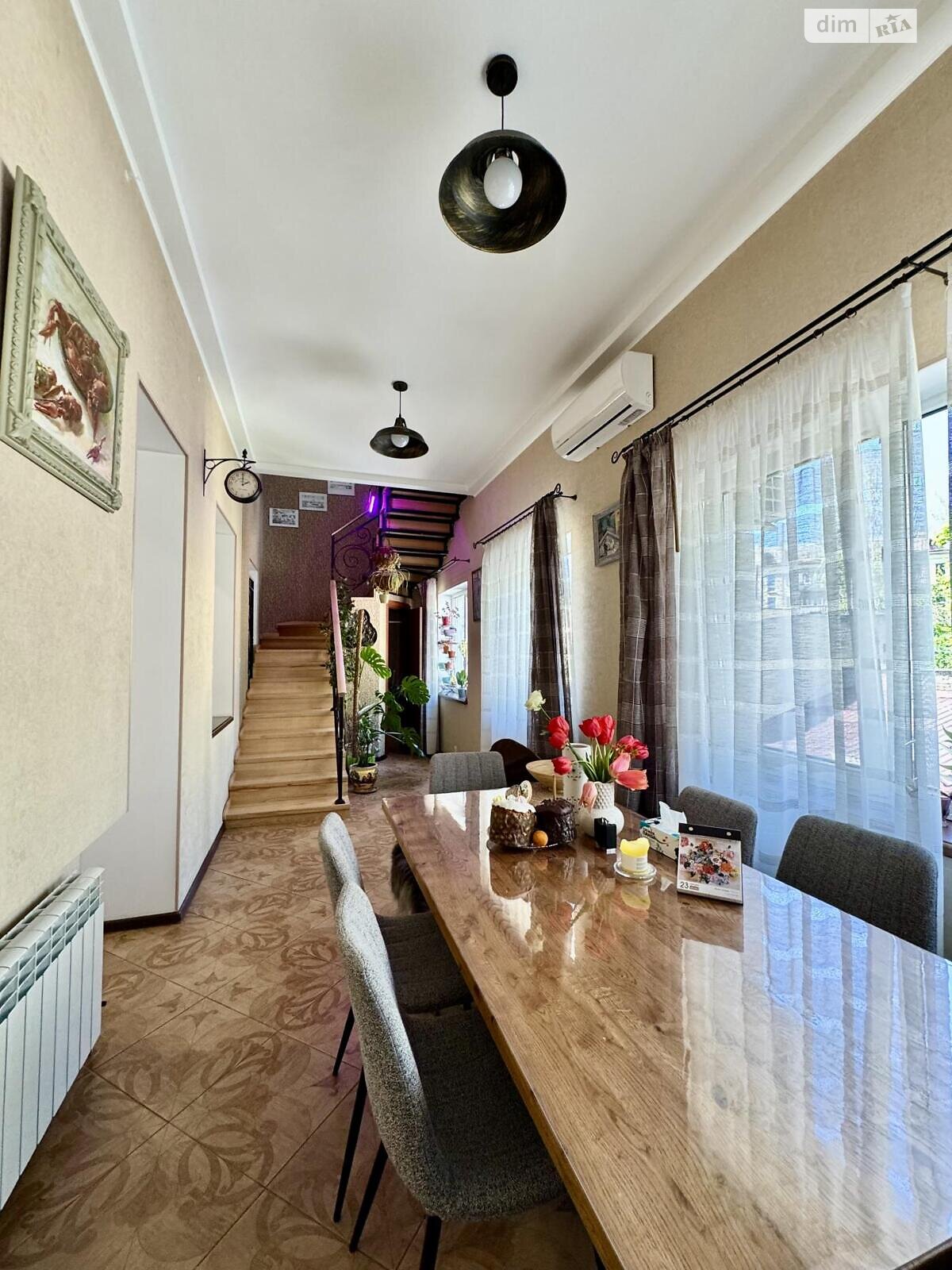 Продаж п`ятикімнатної квартири в Одесі, на вул. Мечникова 110, кв. 17, район Молдаванка фото 1 Продаж п`ятикімнатної квартири в Одесі, на вул. Мечникова 110, кв. 17, район Молдаванка фото 1