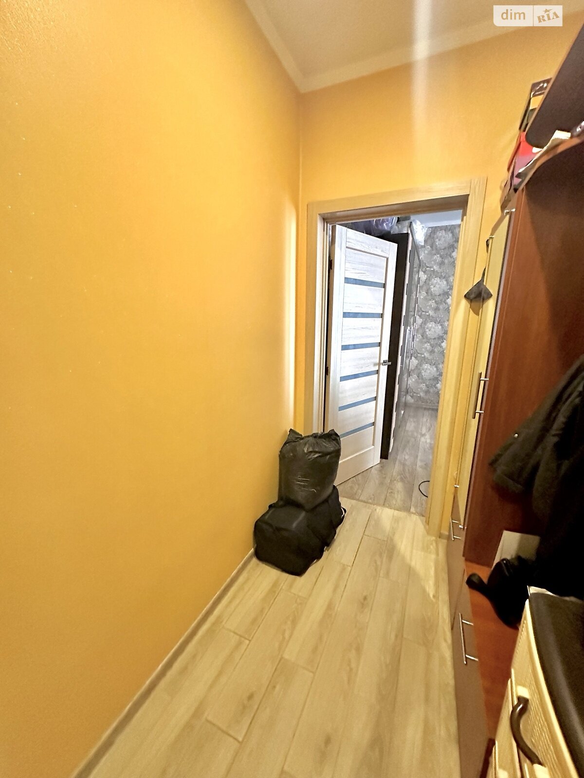 Продаж двокімнатної квартири в Одесі, на вул. Михайлівська, район Молдаванка фото 1 Продаж двокімнатної квартири в Одесі, на вул. Михайлівська, район Молдаванка фото 1