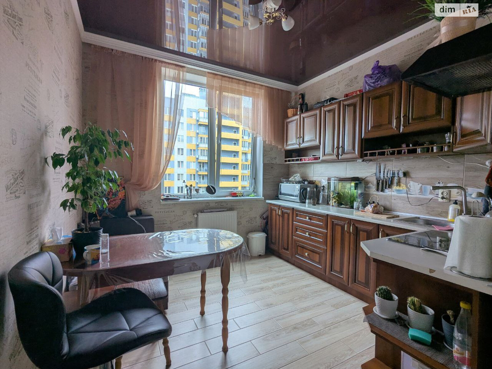 Продаж двокімнатної квартири в Одесі, на вул. Михайлівська 8 корпус 2, район Молдаванка фото 1 Продаж двокімнатної квартири в Одесі, на вул. Михайлівська 8 корпус 2, район Молдаванка фото 1