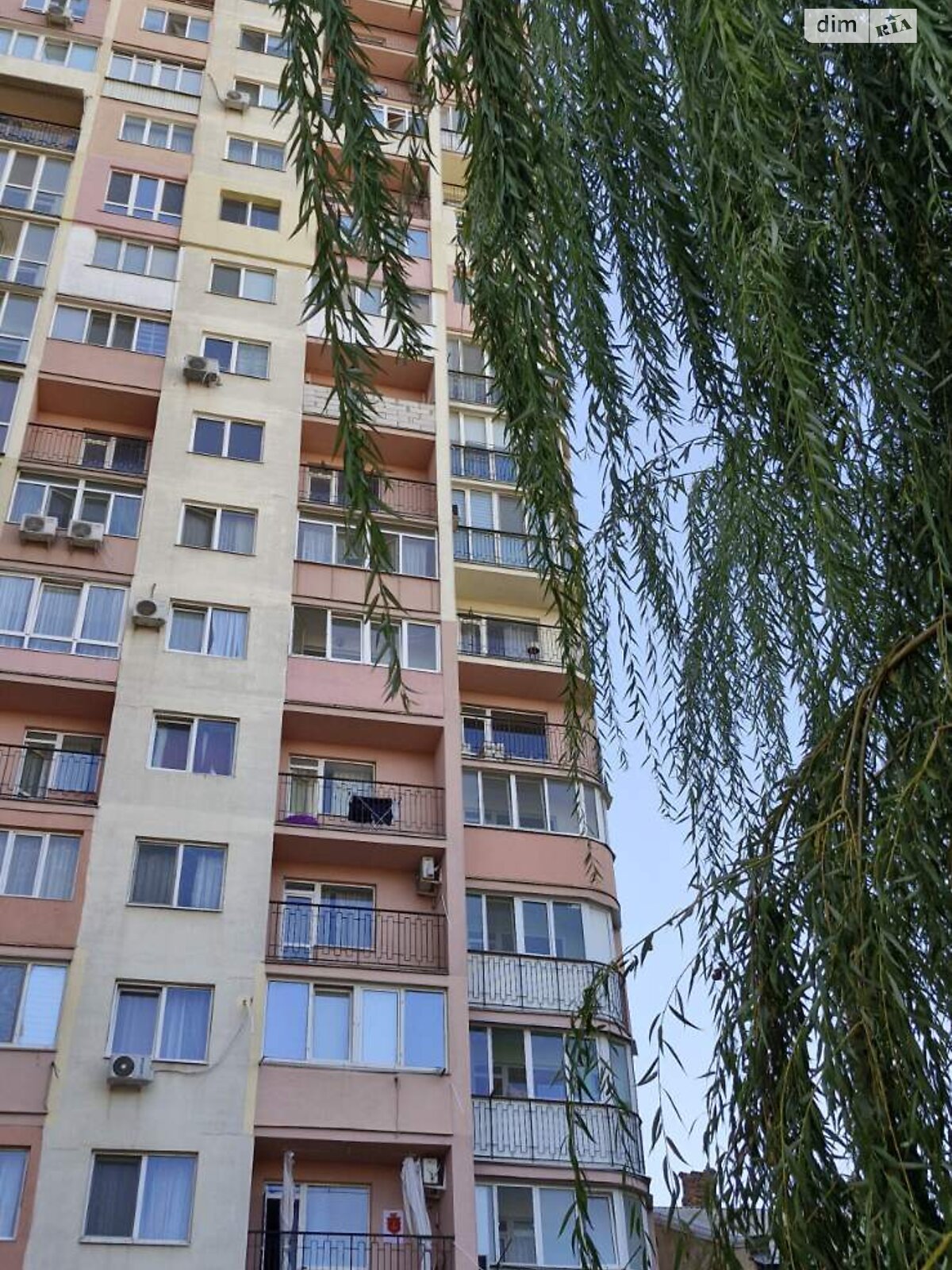 Продаж однокімнатної квартири в Одесі, на вул. Прохоровська 39, район Молдаванка фото 1