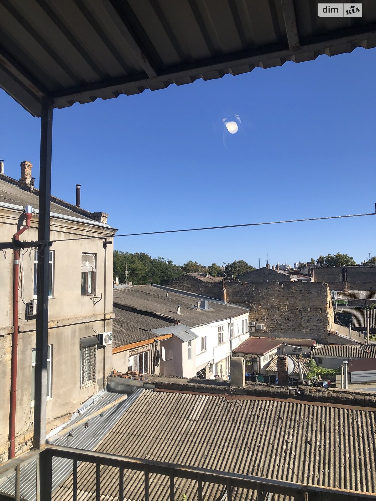 Продаж трикімнатної квартири в Одесі, на вул. Прохоровська 15, район Молдаванка фото 1