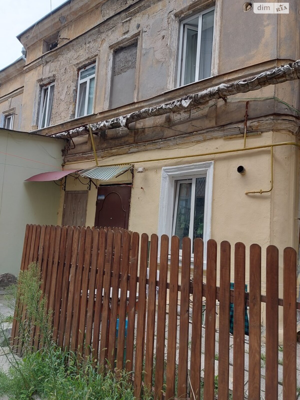 Продаж двокімнатної квартири в Одесі, на вул. Разумовська 5, район Молдаванка фото 1 Продаж двокімнатної квартири в Одесі, на вул. Разумовська 5, район Молдаванка фото 1