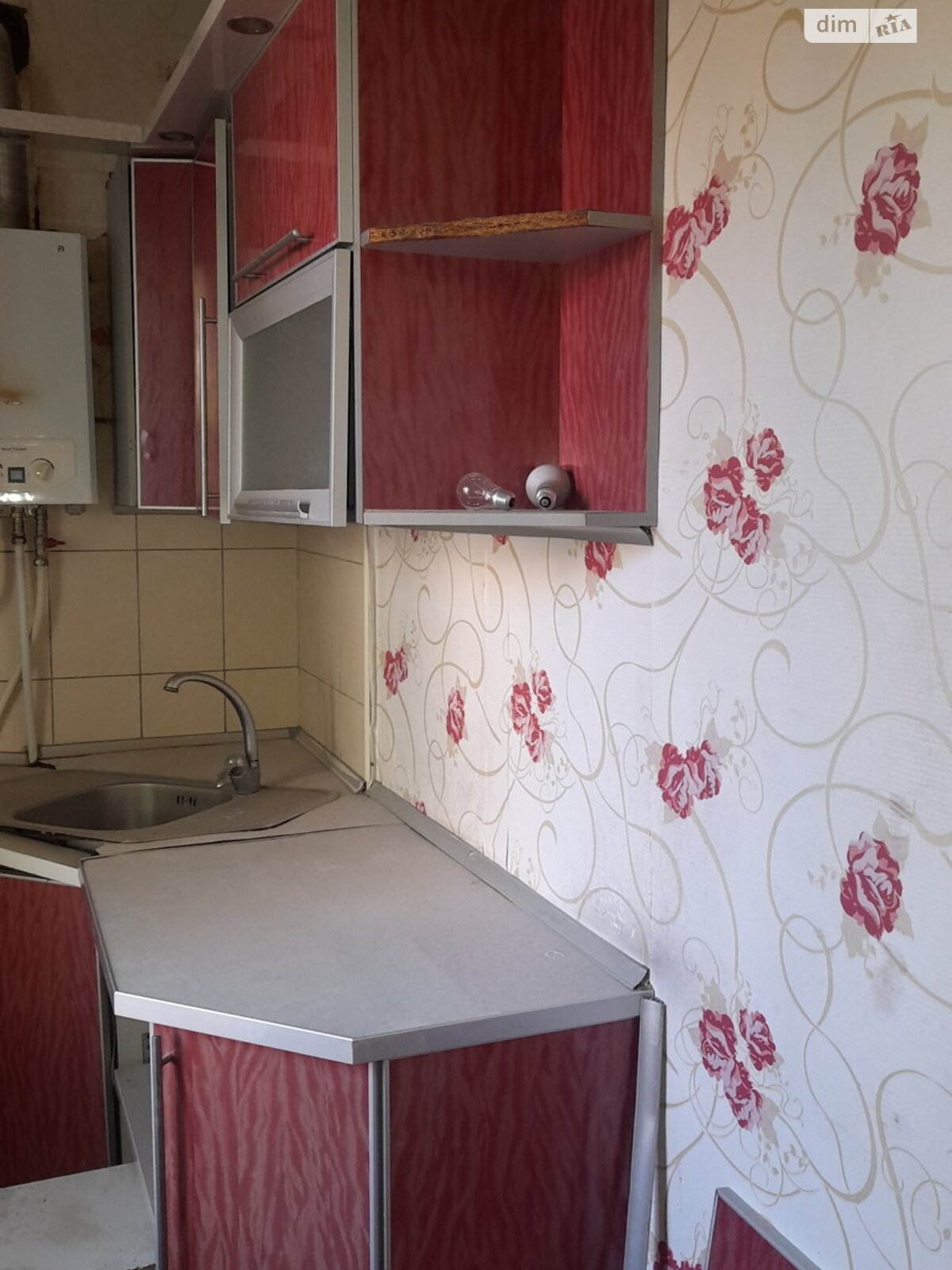 Продаж двокімнатної квартири в Одесі, на сквер Серединський, район Молдаванка фото 1 Продаж двокімнатної квартири в Одесі, на сквер Серединський, район Молдаванка фото 1