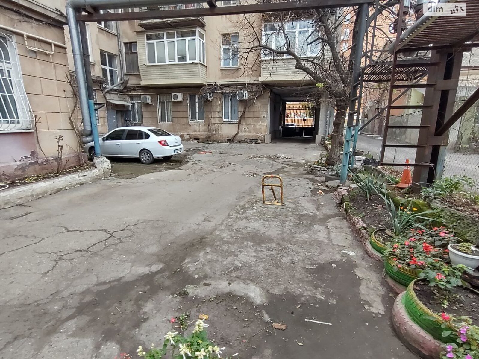 Продажа однокомнатной квартиры в Одессе, на ул. Средняя, район Молдаванка фото 1