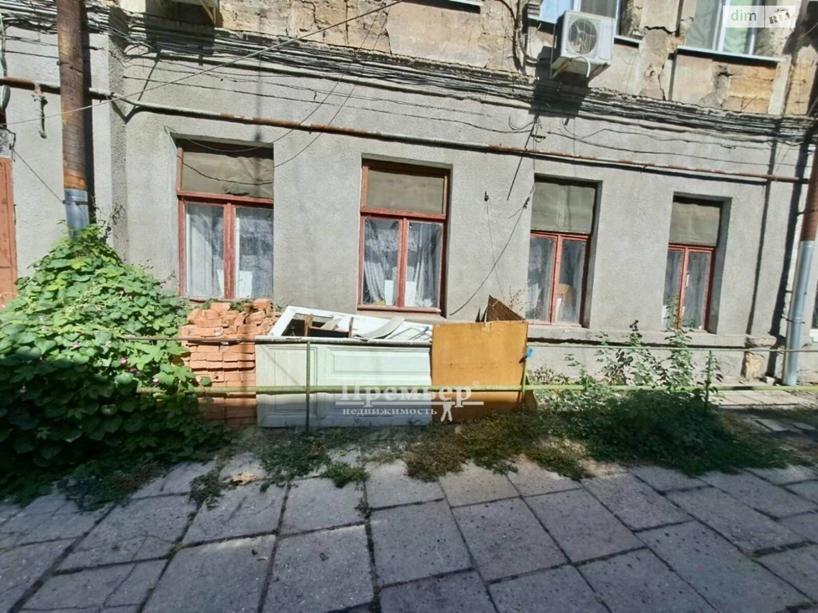 Продажа трехкомнатной квартиры в Одессе, на ул. Степовая (Молдованка) 34, район Молдаванка фото 1