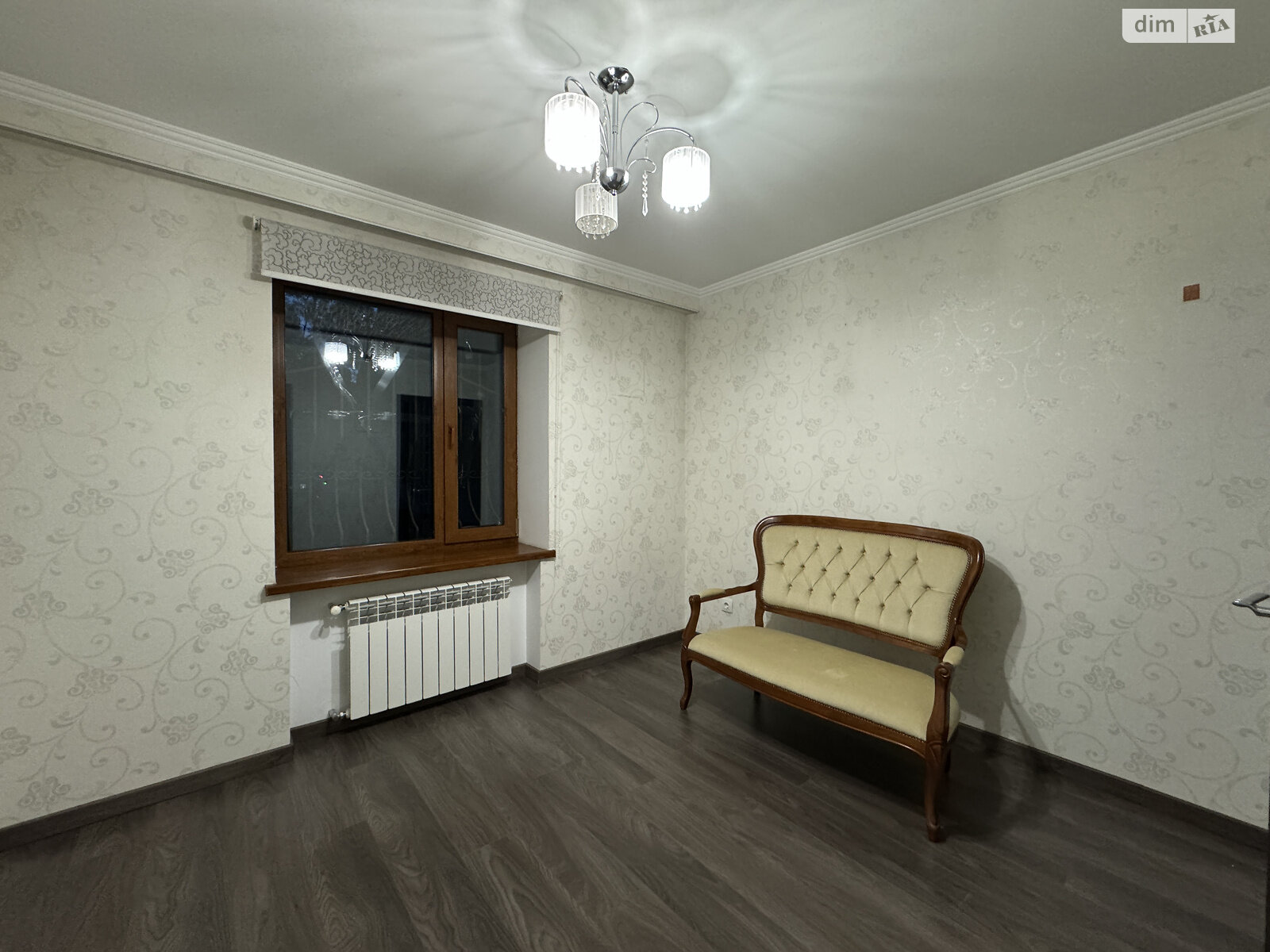 Продаж чотирикімнатної квартири в Одесі, на вул. Степова (Молдованка) 23/25, район Молдаванка фото 1 Продаж чотирикімнатної квартири в Одесі, на вул. Степова (Молдованка) 23/25, район Молдаванка фото 1