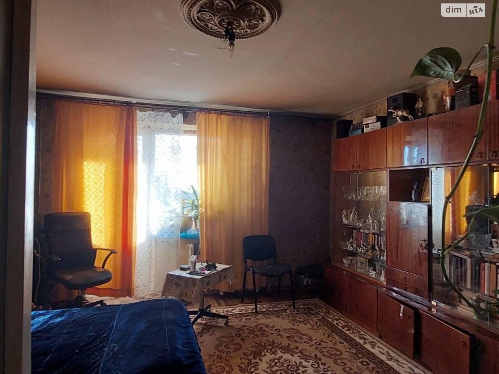 Продажа четырехкомнатной квартиры в Одессе, на ул. Комитетская, район Молдаванка фото 1