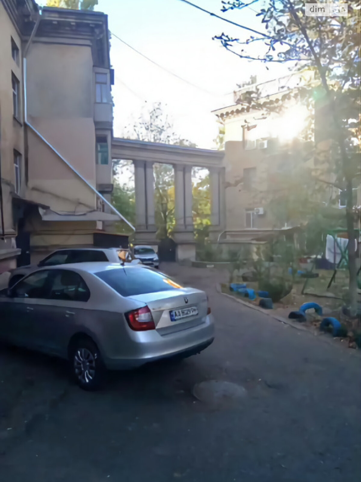 Продажа четырехкомнатной квартиры в Одессе, на ул. Заньковецкой, район Молдаванка фото 1