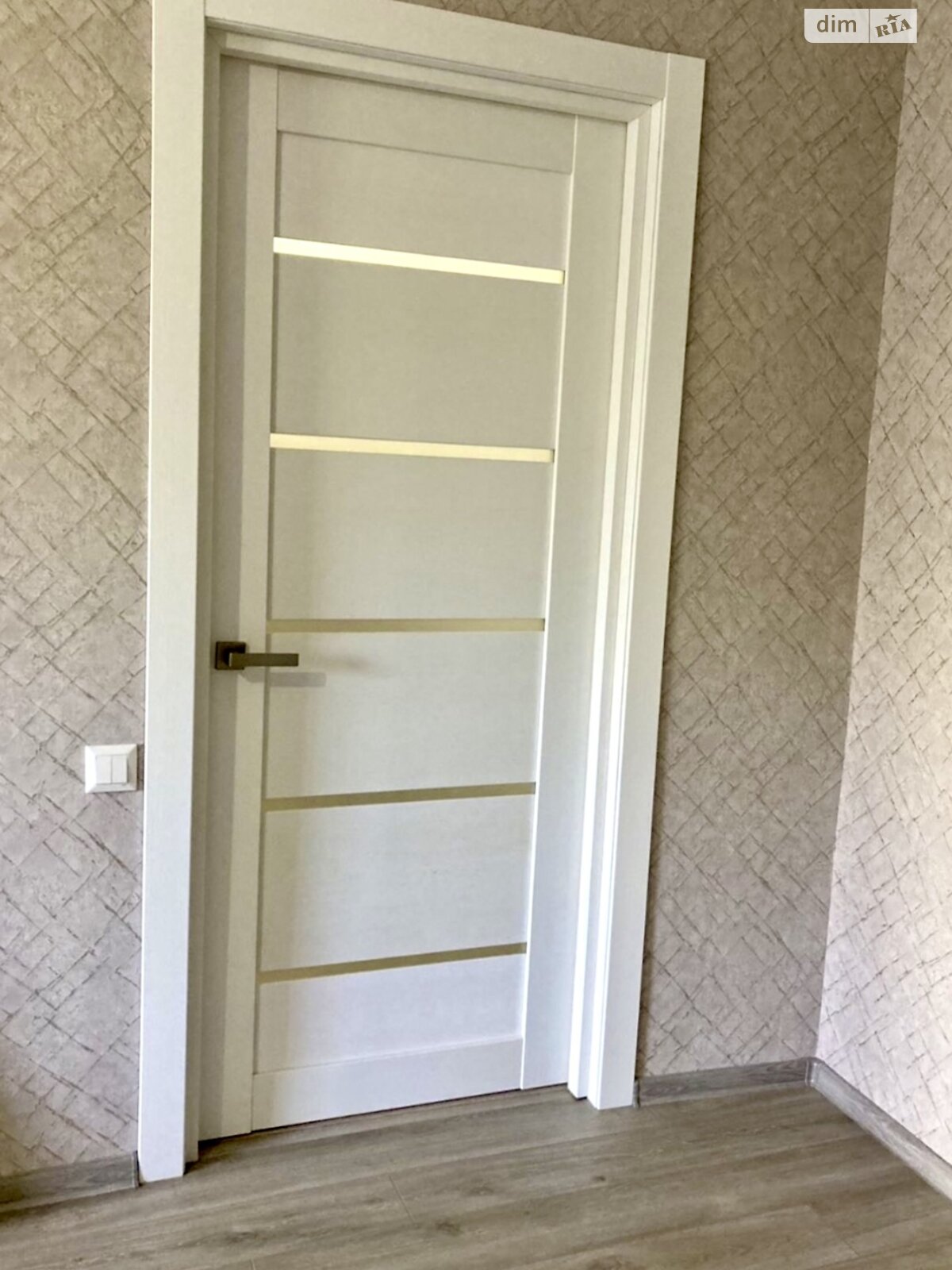 Продажа двухкомнатной квартиры в Одессе, на ул. Запорожская, район Молдаванка фото 1 Продажа двухкомнатной квартиры в Одессе, на ул. Запорожская, район Молдаванка фото 1
